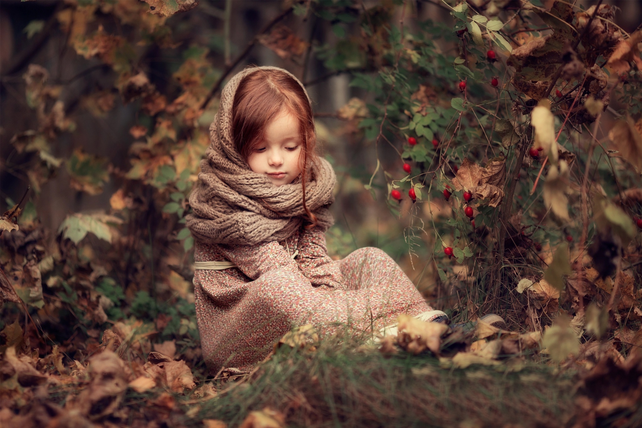 Download mobile wallpaper Fall, Redhead, Child, Photography, Little Girl for free.