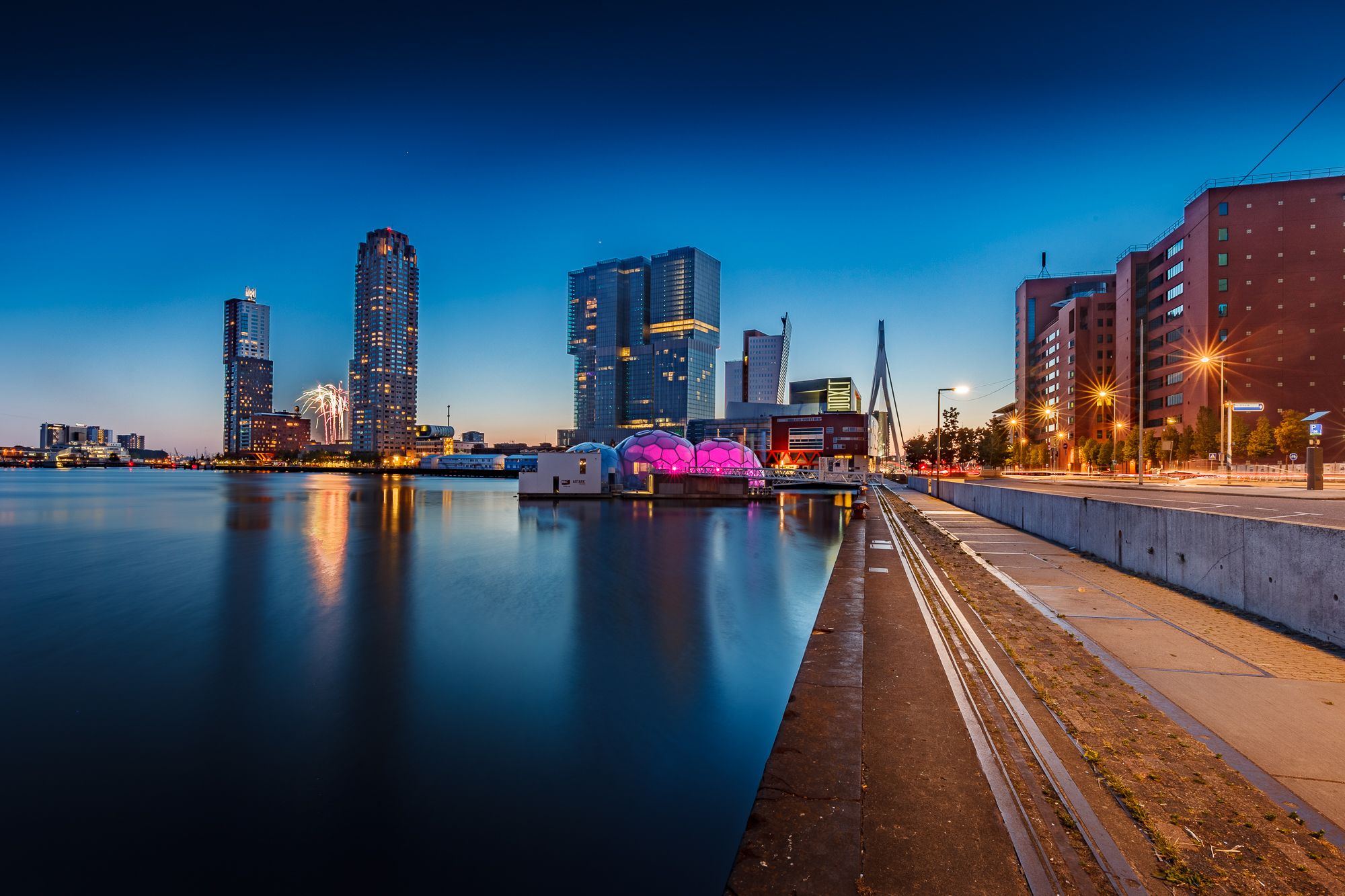 358810 Bildschirmschoner und Hintergrundbilder Rotterdam auf Ihrem Telefon. Laden Sie  Bilder kostenlos herunter