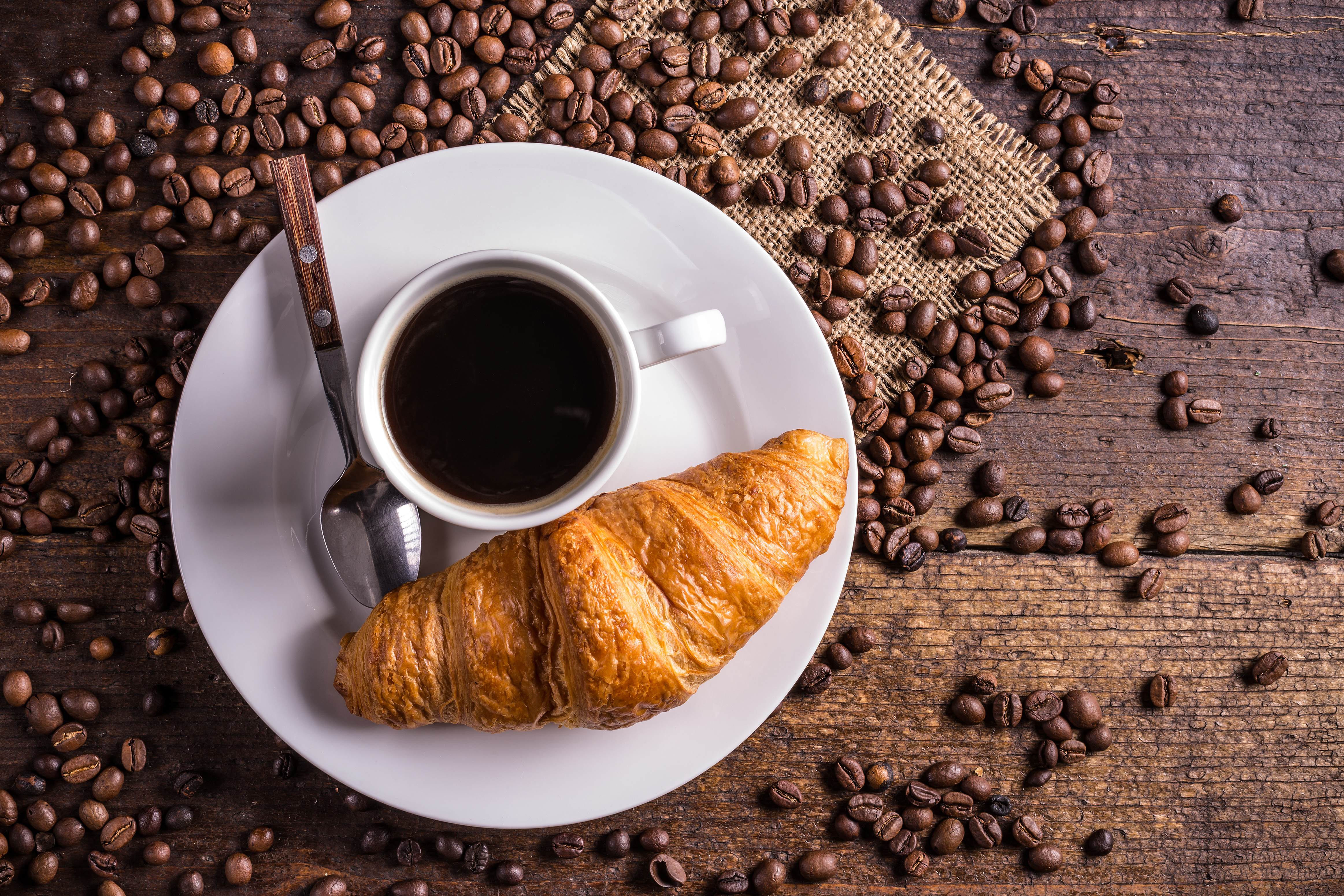 coffee beans, croissant, food, coffee, cup, still life