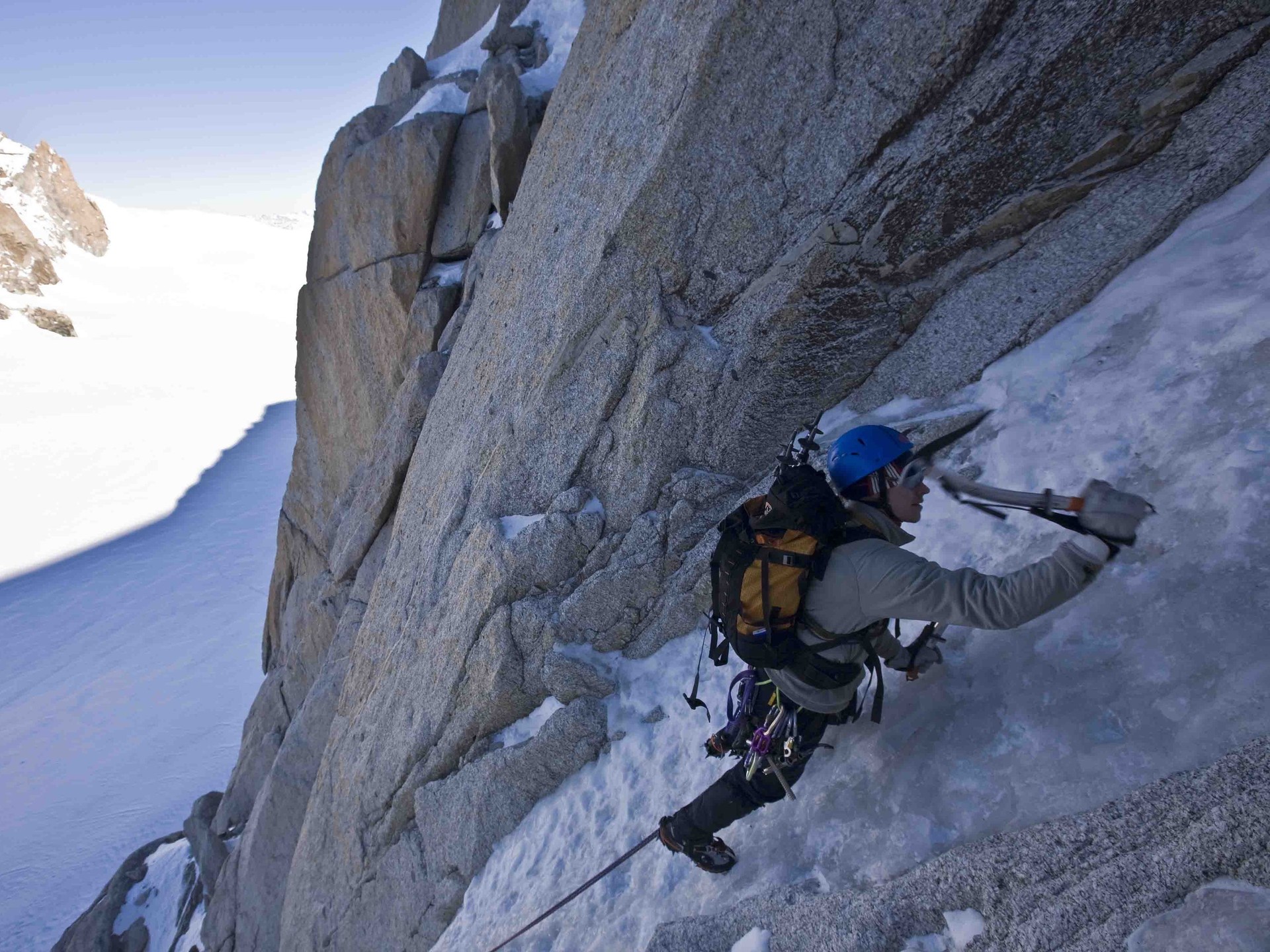 540650 скачать обои альпинизм, виды спорта, гора, снег, зима - заставки и картинки бесплатно