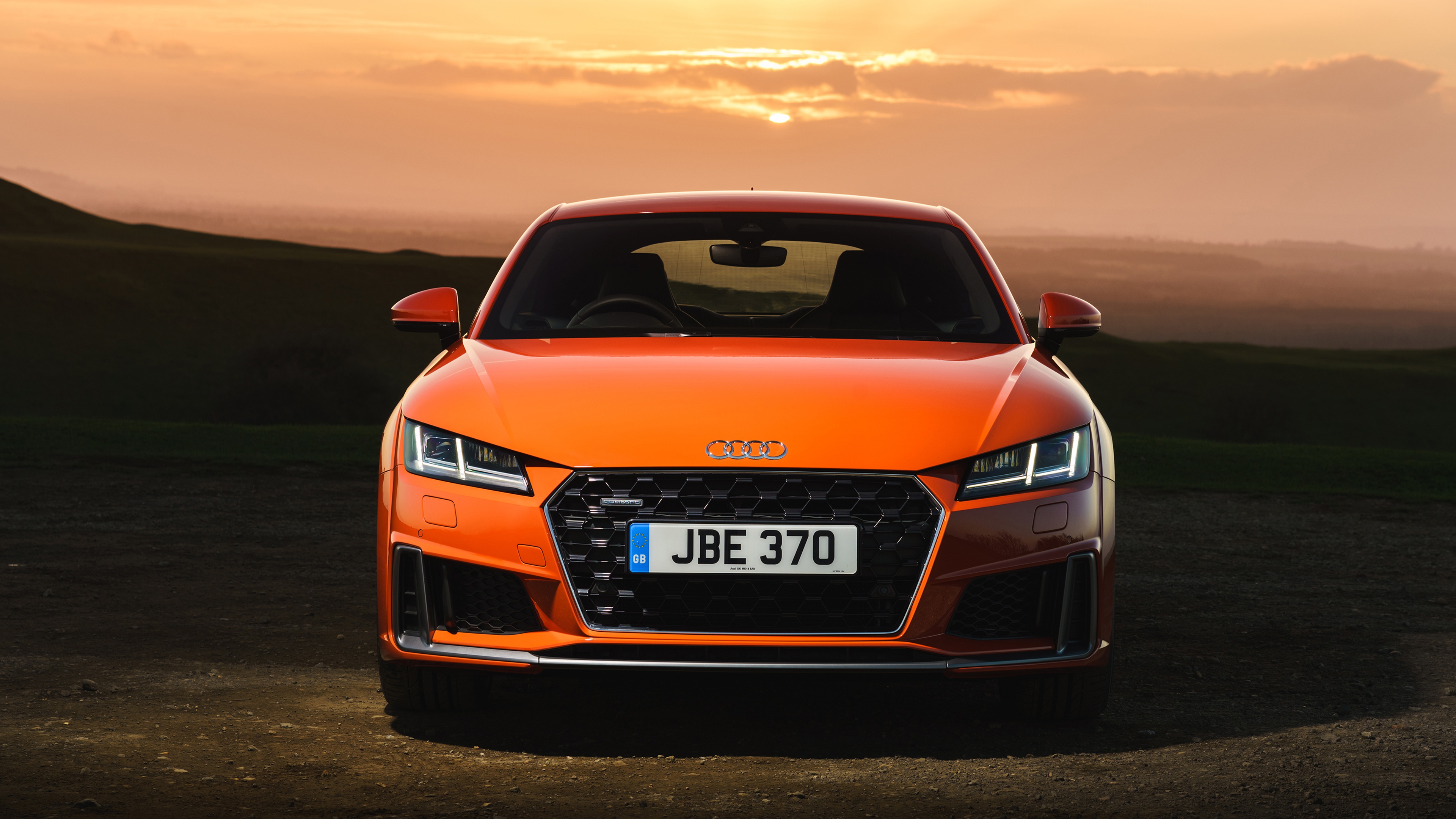 Audi TT 8s Orange