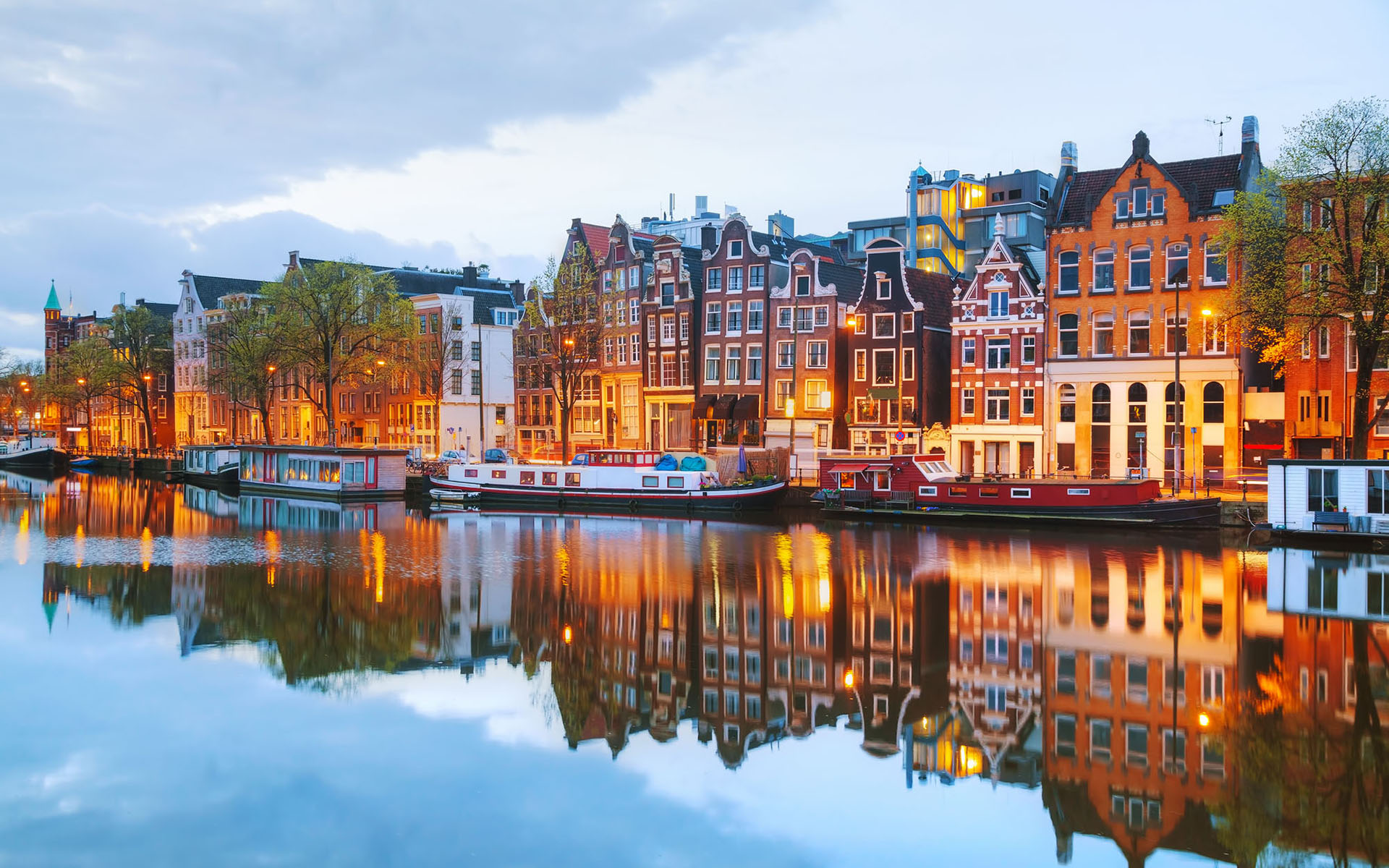 384010 завантажити шпалери створено людиною, амстердам, місто, будинок, нідерланди, рефлексія, річка, міста - заставки і картинки безкоштовно