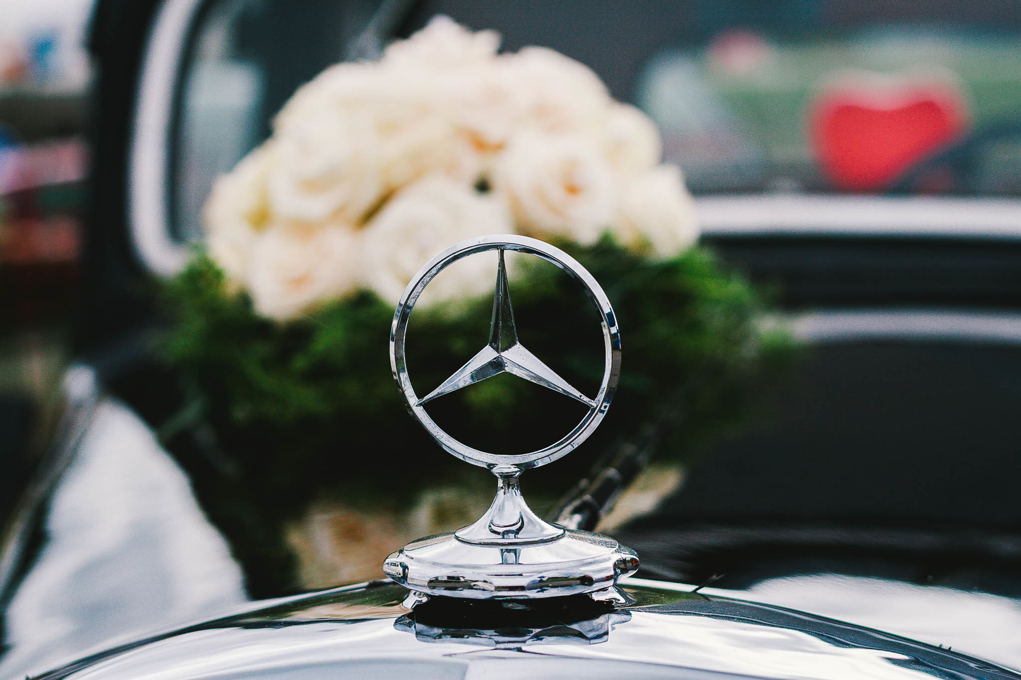 mercedes, flowers, cars, bouquet, icon, badge Aesthetic wallpaper