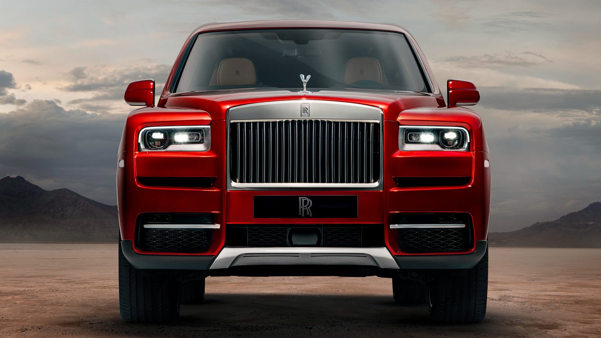 Кроссовер Rolls Royce 2020