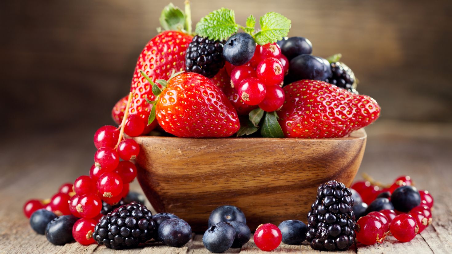 Фруктового утра. Красивые ягоды. Летние ягоды. Сочная ягода. Красивые фрукты.
