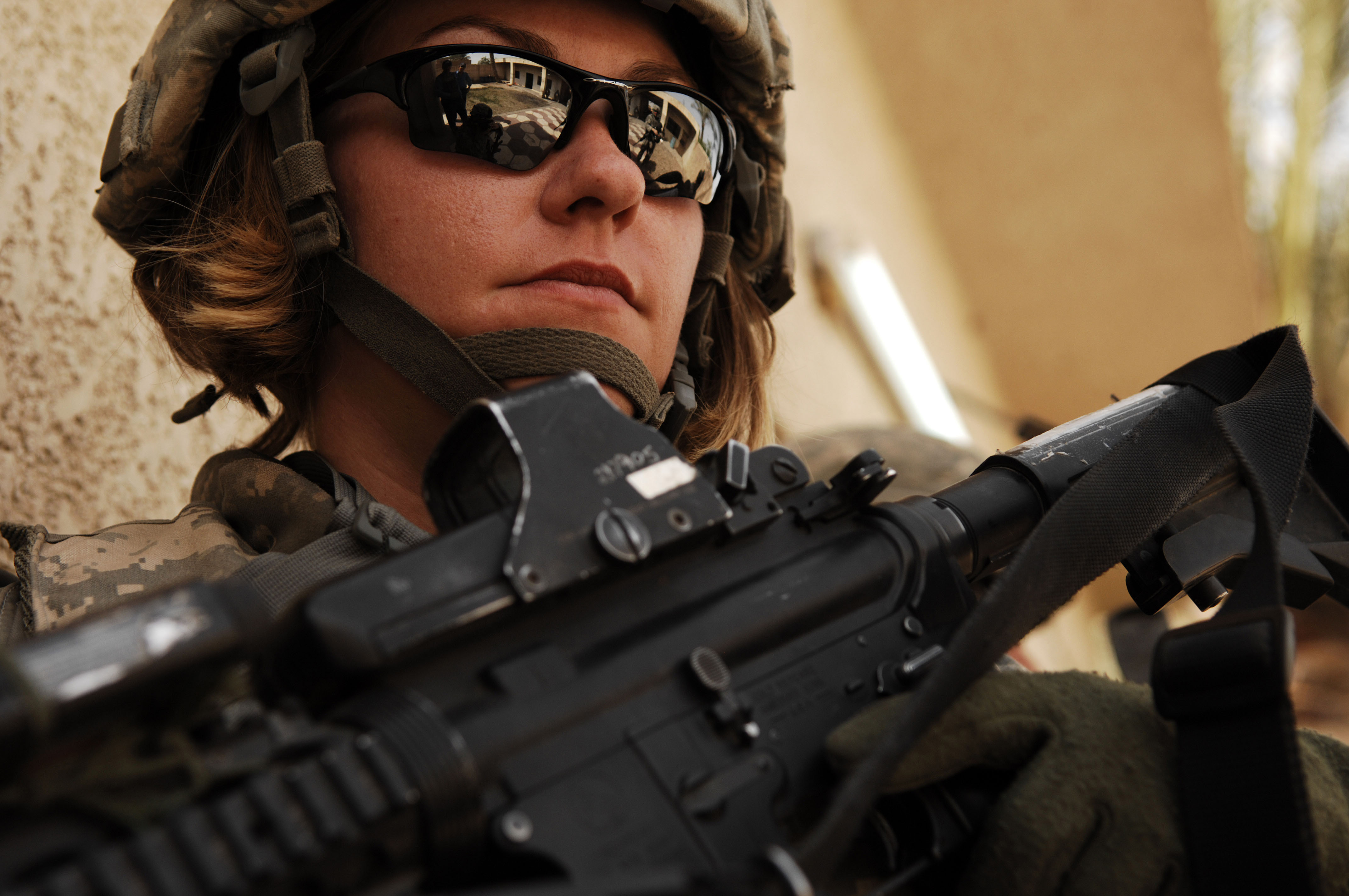 фото военного в очках