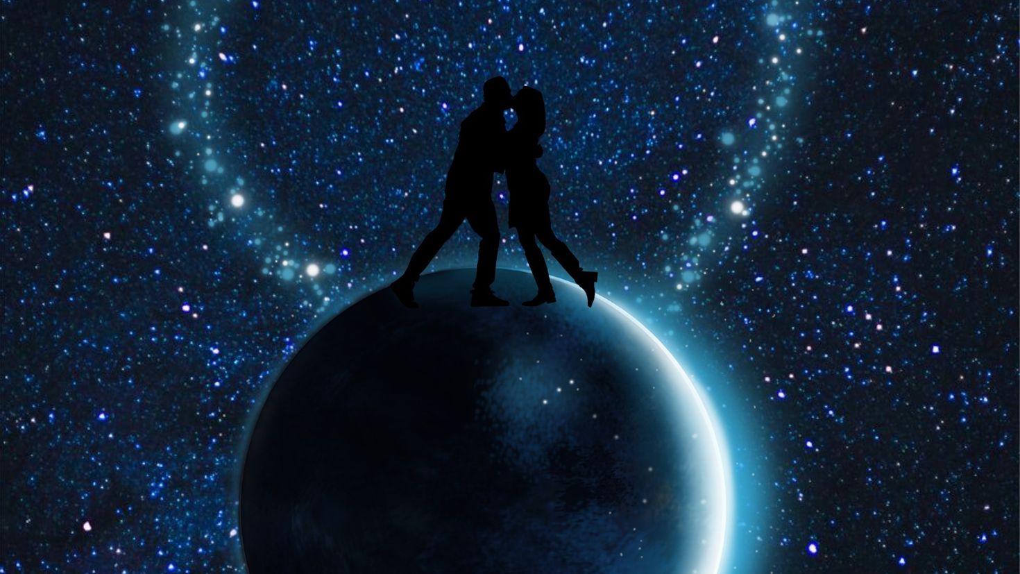 Влюбленная пара в космосе