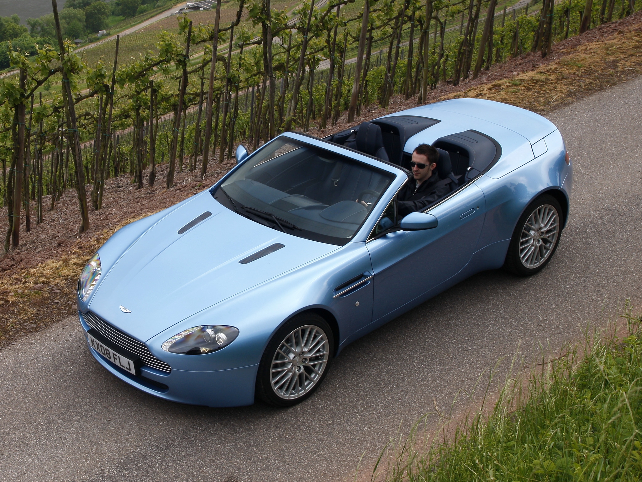 nature, aston martin, cars, blue, view from above, style, cabriolet, 2008, v8, vantage