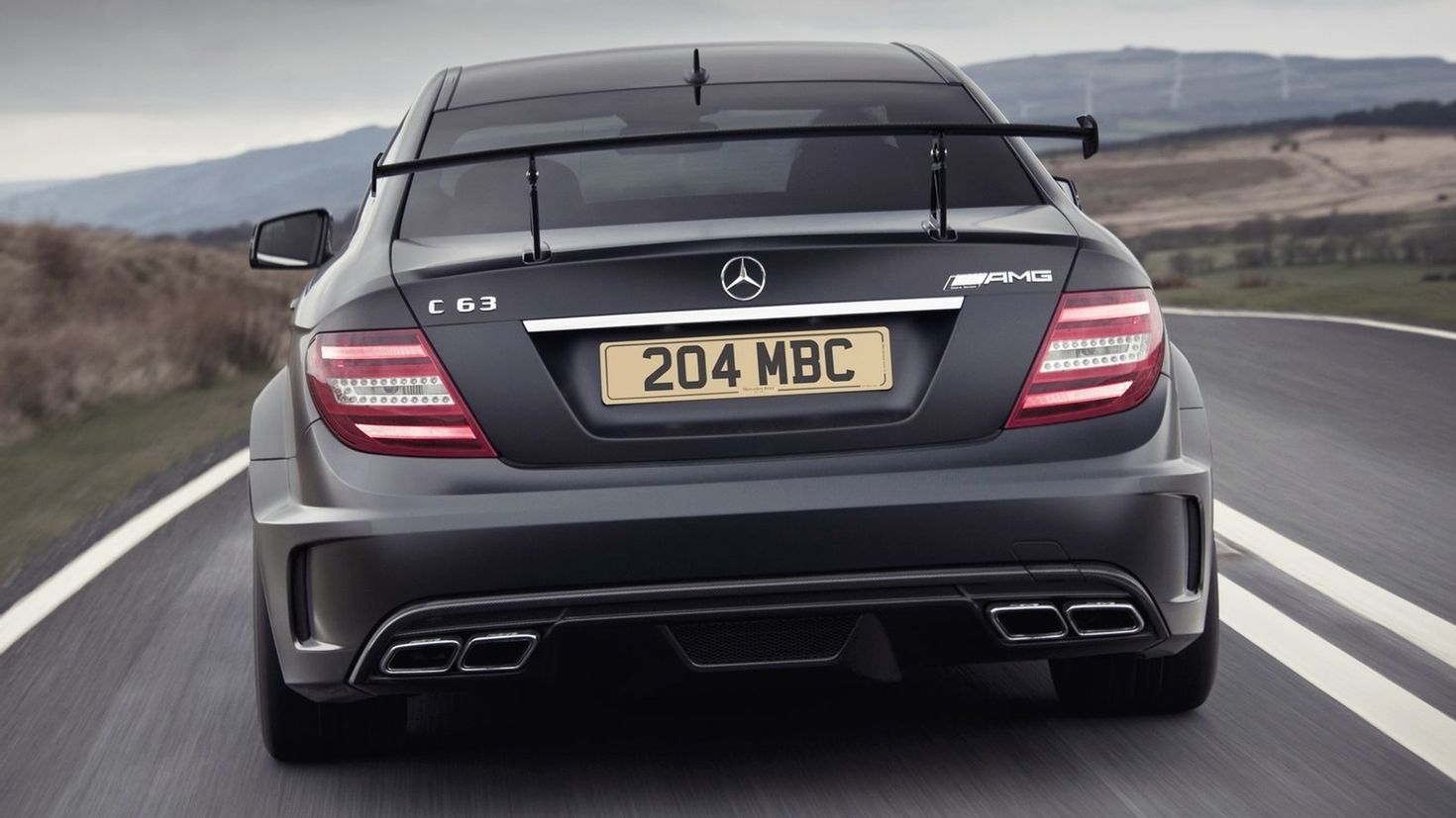 Мерседес 63 AMG обои HD