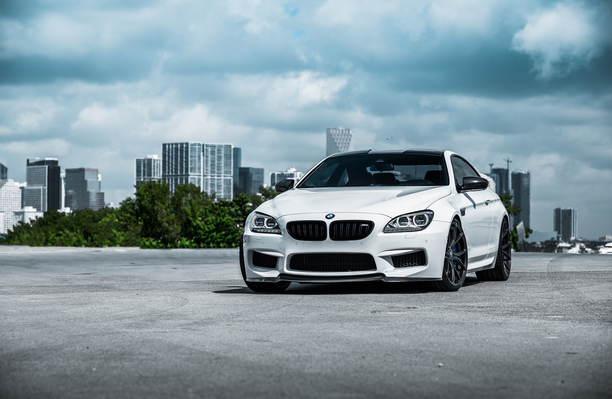 BMW m6 White