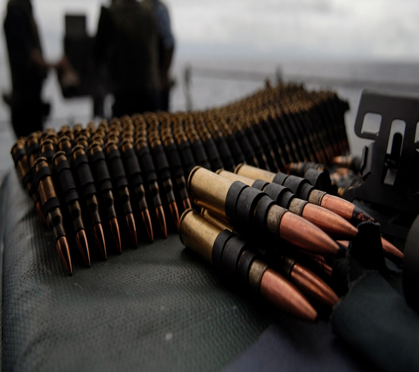 weapons, bullet, ammo, military HD wallpaper