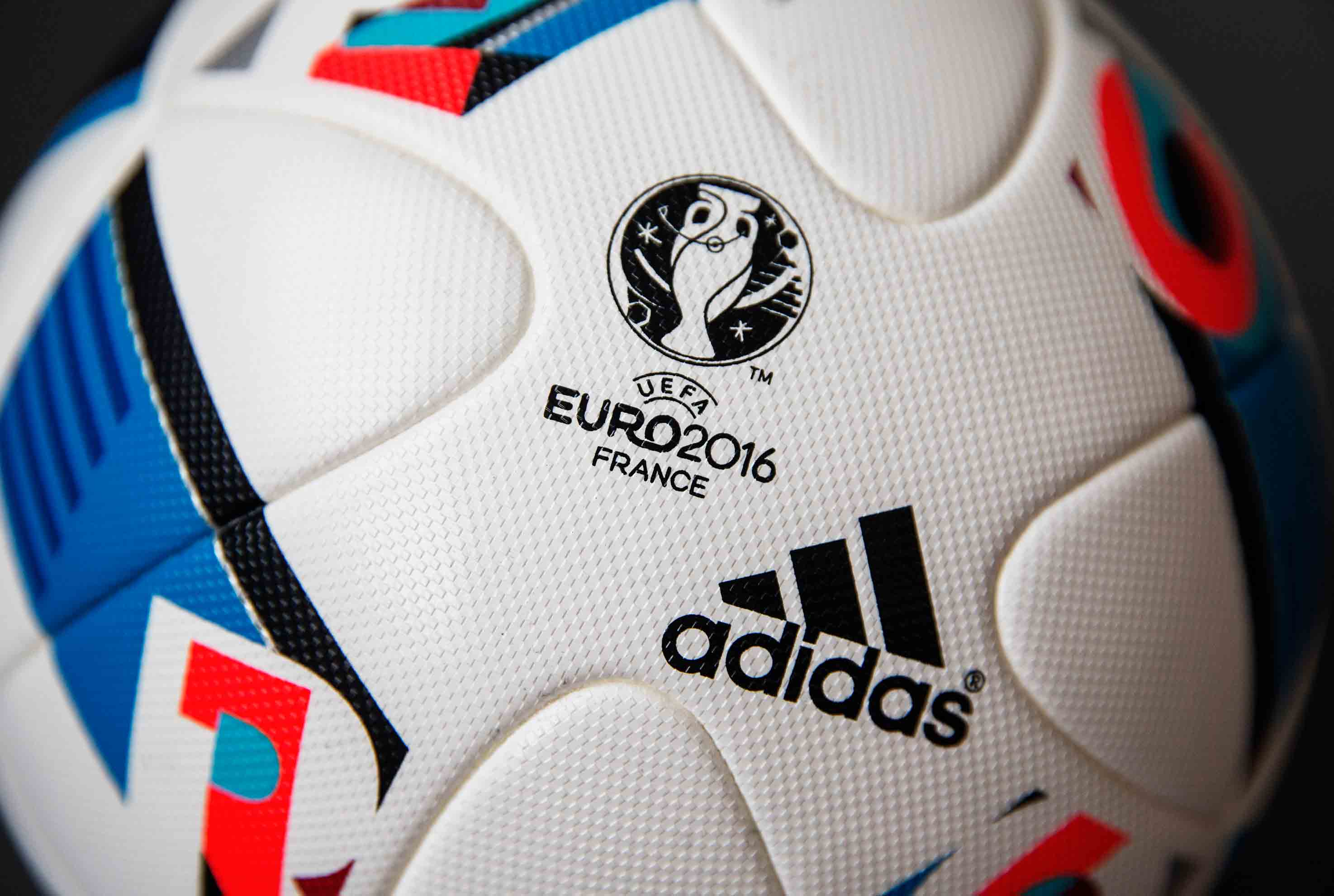 Handy-Wallpaper Uefa, Euro 2016, Frankreich, Ball, Sport, Fußball kostenlos herunterladen.