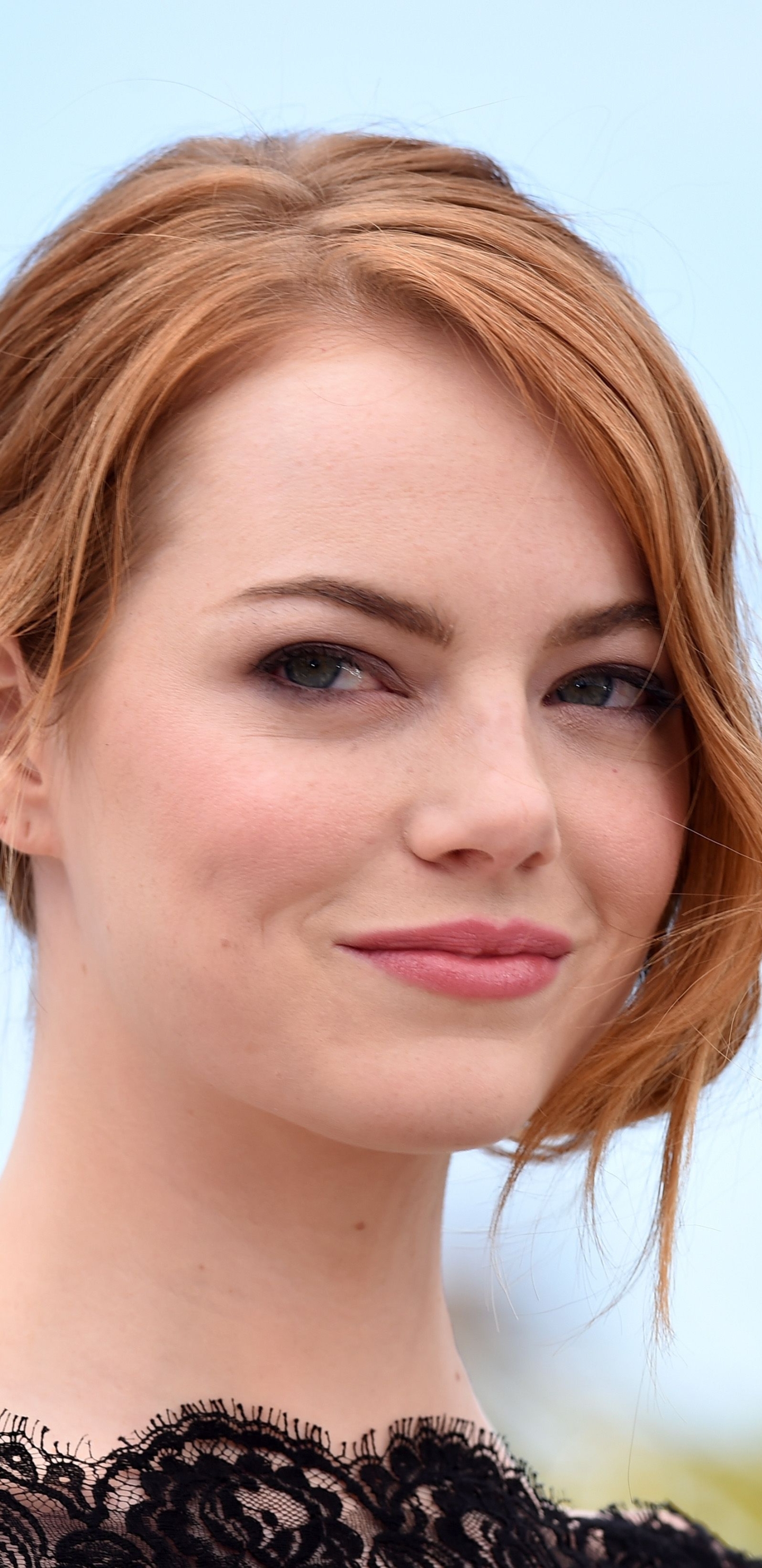 Download mobile wallpaper Emma Stone, Redhead, Face, Blue Eyes, American, Celebrity, Actress for free.