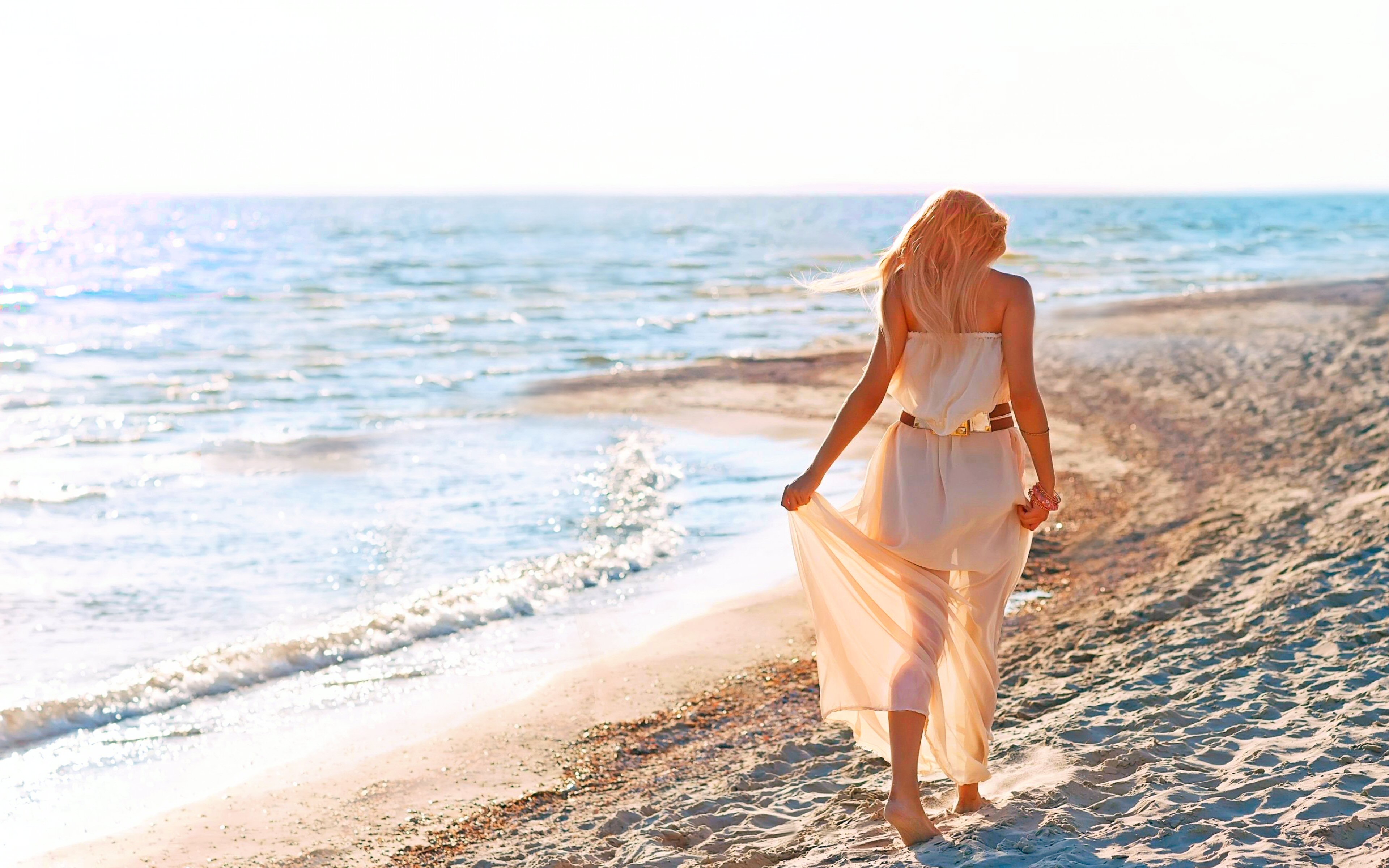 horizon, women, beautiful, beach, blonde, rear, sunny 4K Ultra