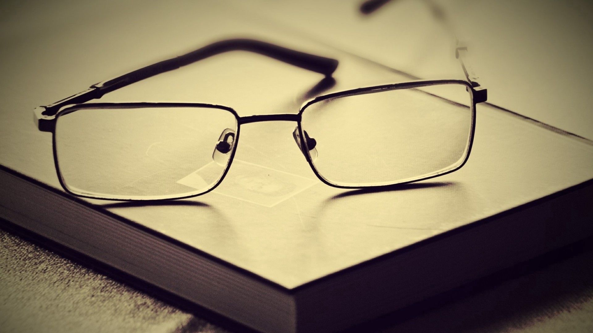 android miscellanea, miscellaneous, book, lenses, glasses, spectacles, frame, setting