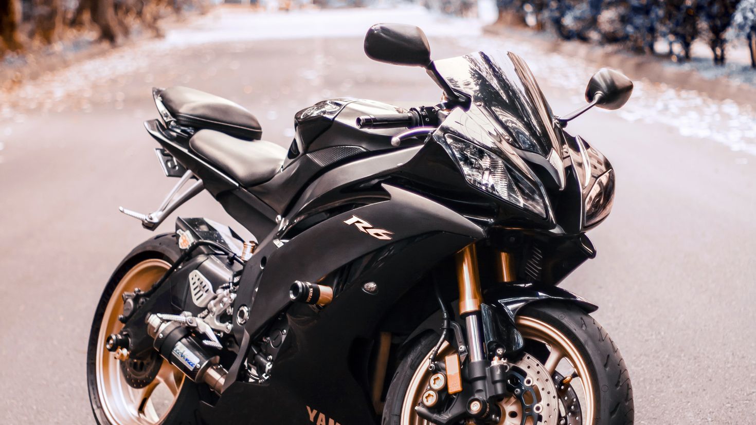 Yamaha r6 мотоцикл вид сбоку