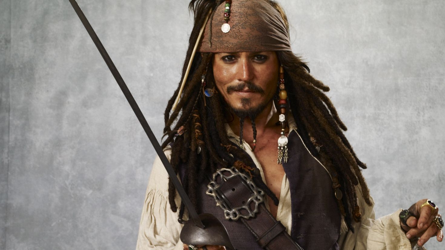 Самый лучший пират. Пираты Карибского моря Джек Воробей. Джонни ДЕППДЖЕК Воробй. Джонни Депп Джек Воробей фото. Барбосса Джек Воробей Элизабет пираты Карибского моря.