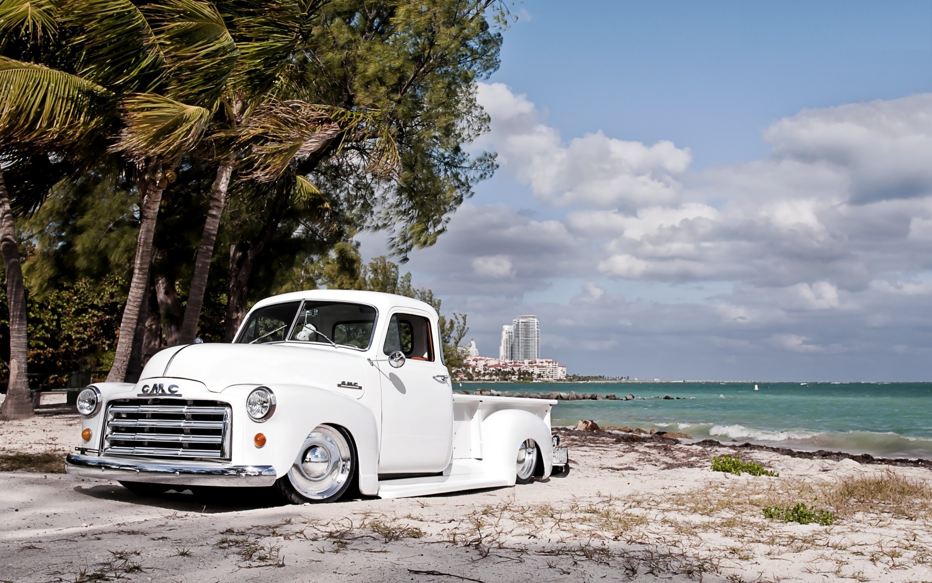 lowrider, vehicles, beach, classic car, gmc HD wallpaper