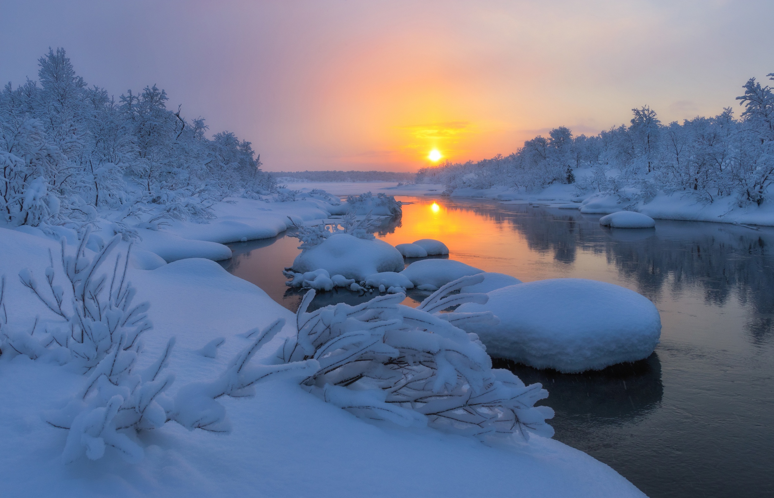 Северная природа красота солнце снег