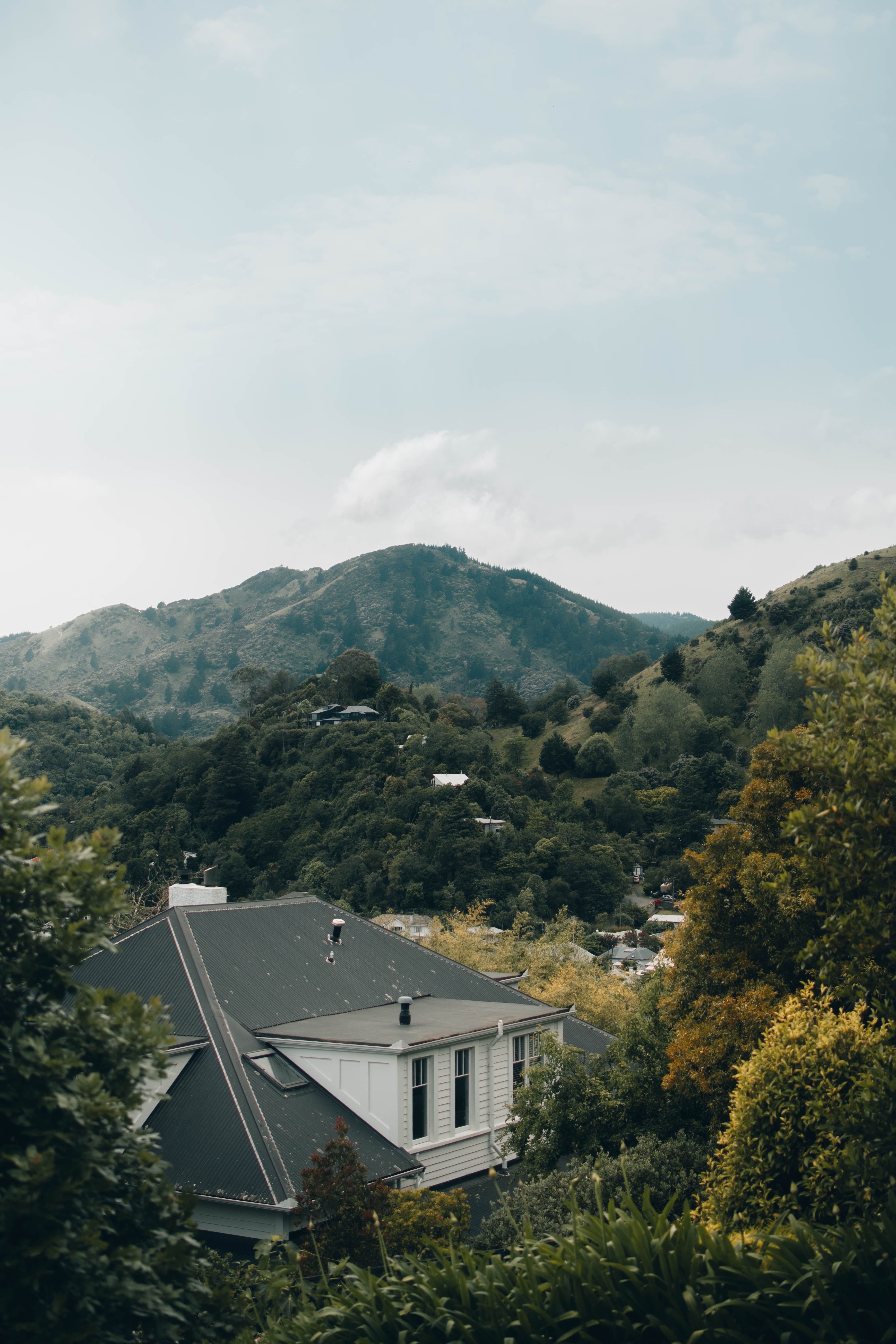 無料モバイル壁紙自然, 木, 山脈, 上から見る, 家をダウンロードします。