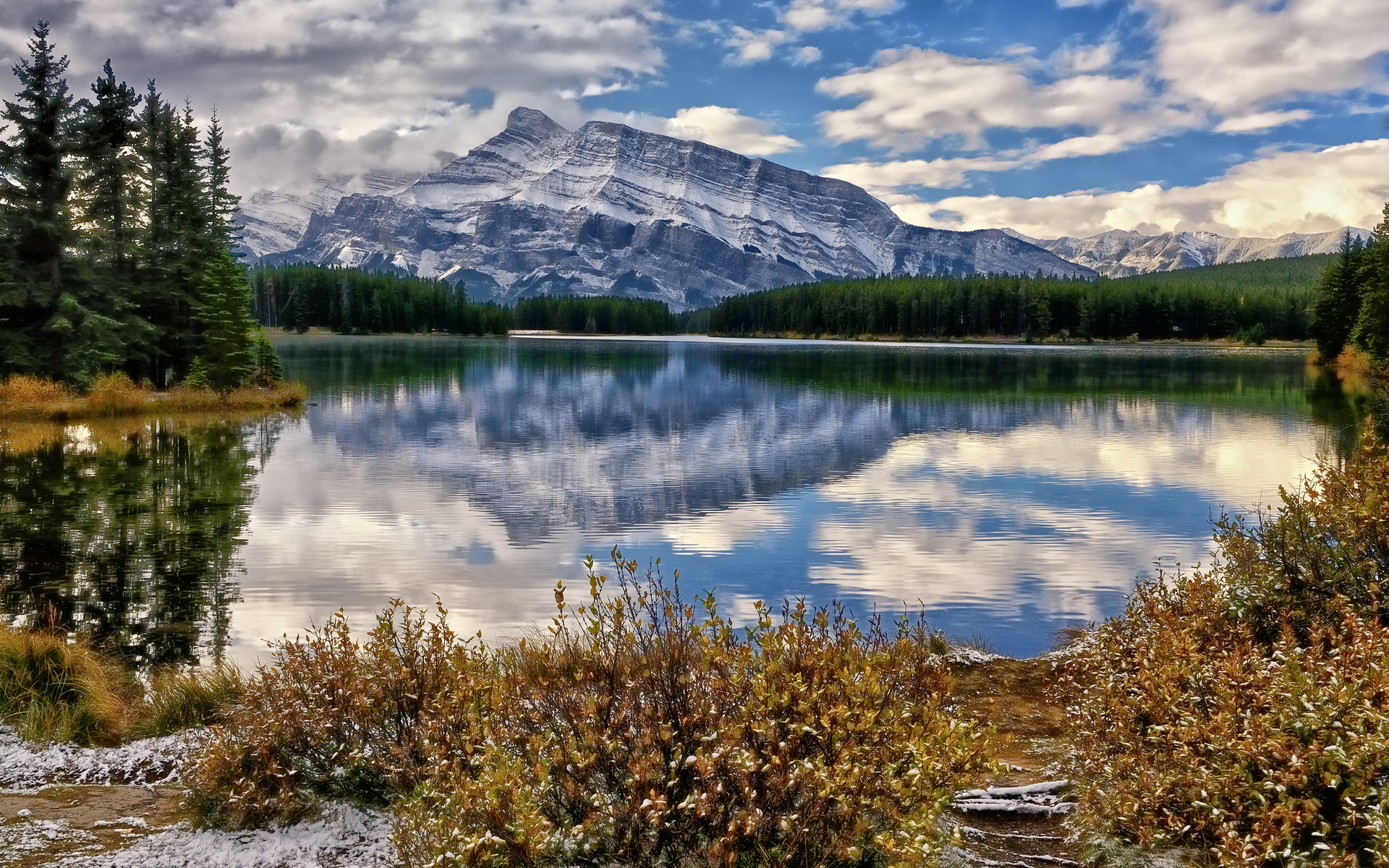 587595画像をダウンロード地球, 反射, バンフ国立公園, カナダ, 湖, ランドル山, 山-壁紙とスクリーンセーバーを無料で