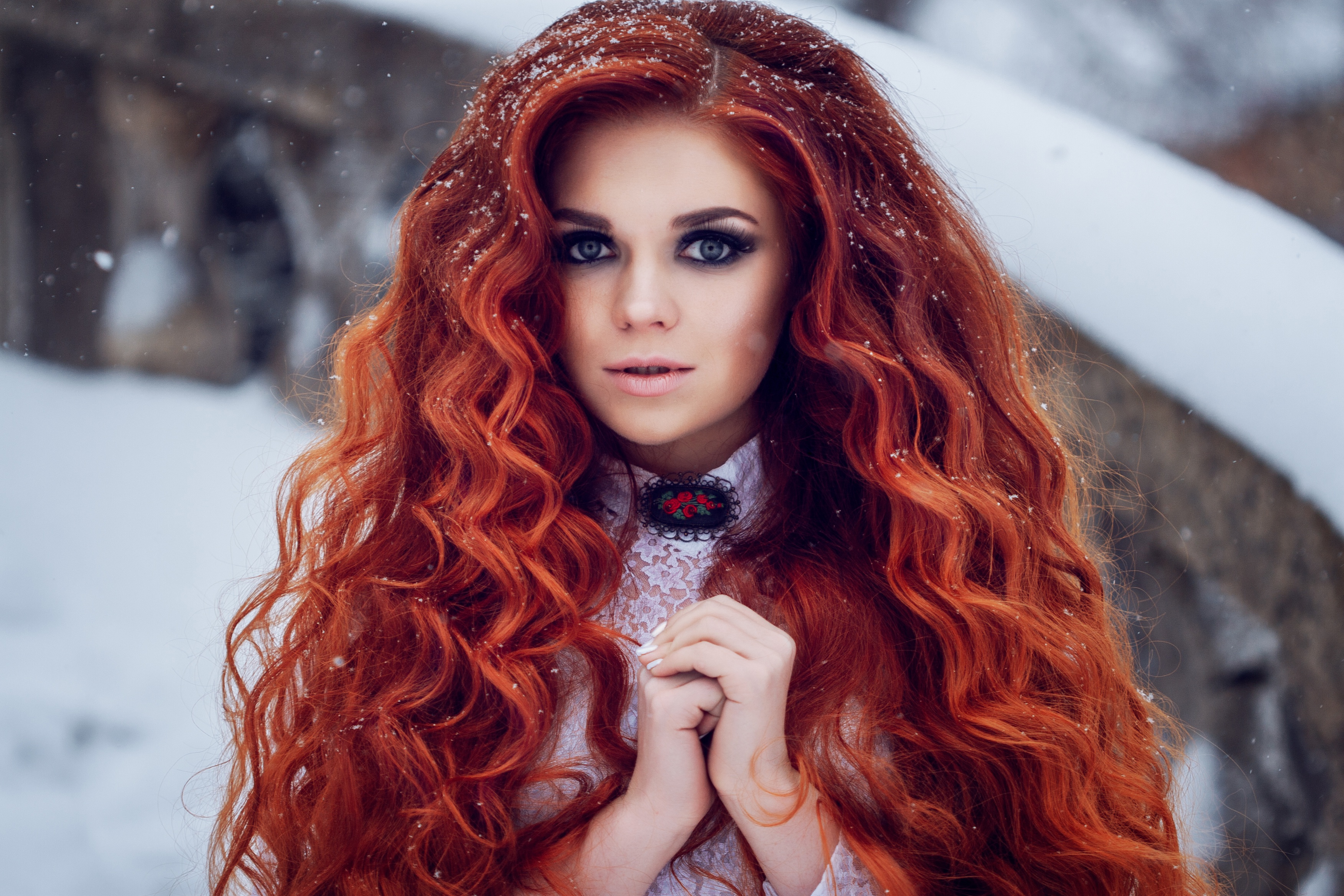 Красивая девушка с рыжими волосами. Рыжеволосая Катрин кюн. Эстель огненно рыжий.