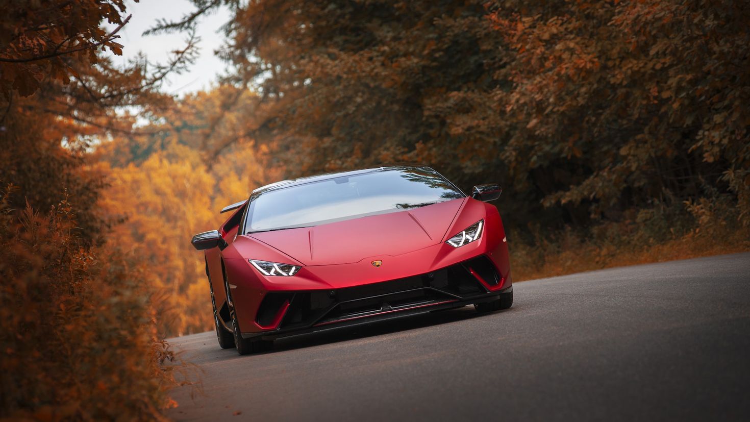 Lamborghini Huracan Performante красный