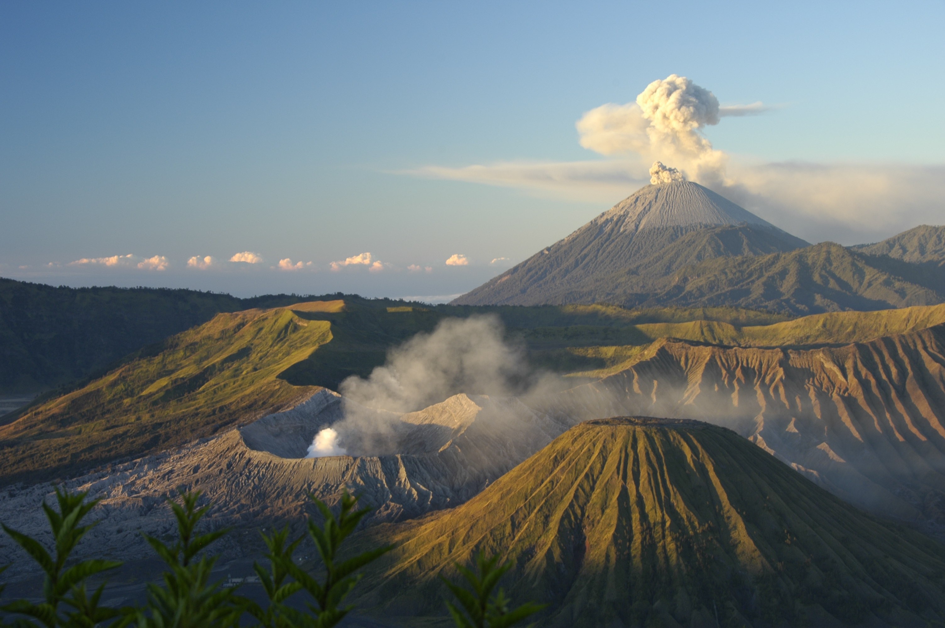 earth, mount bromo, eruption, indonesia, java (indonesia), stratovolcano, volcanoes