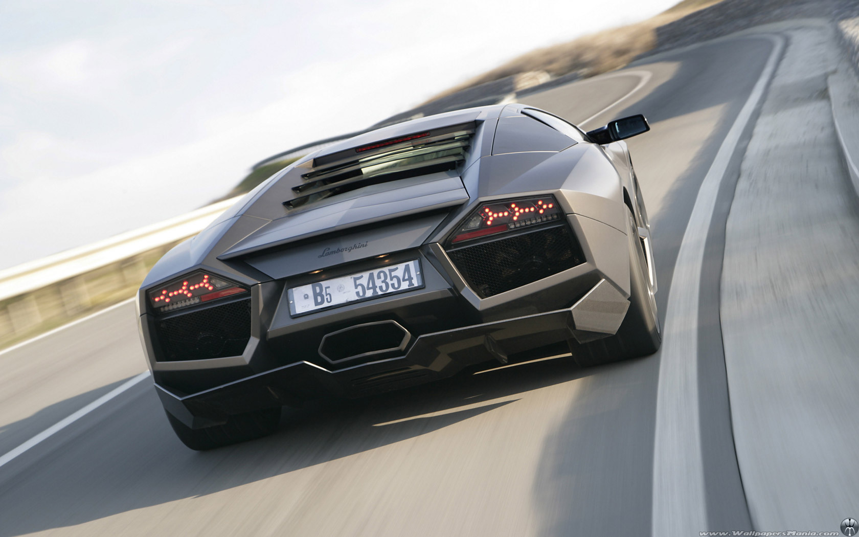 Download mobile wallpaper Transport, Roads, Auto, Lamborghini for free.