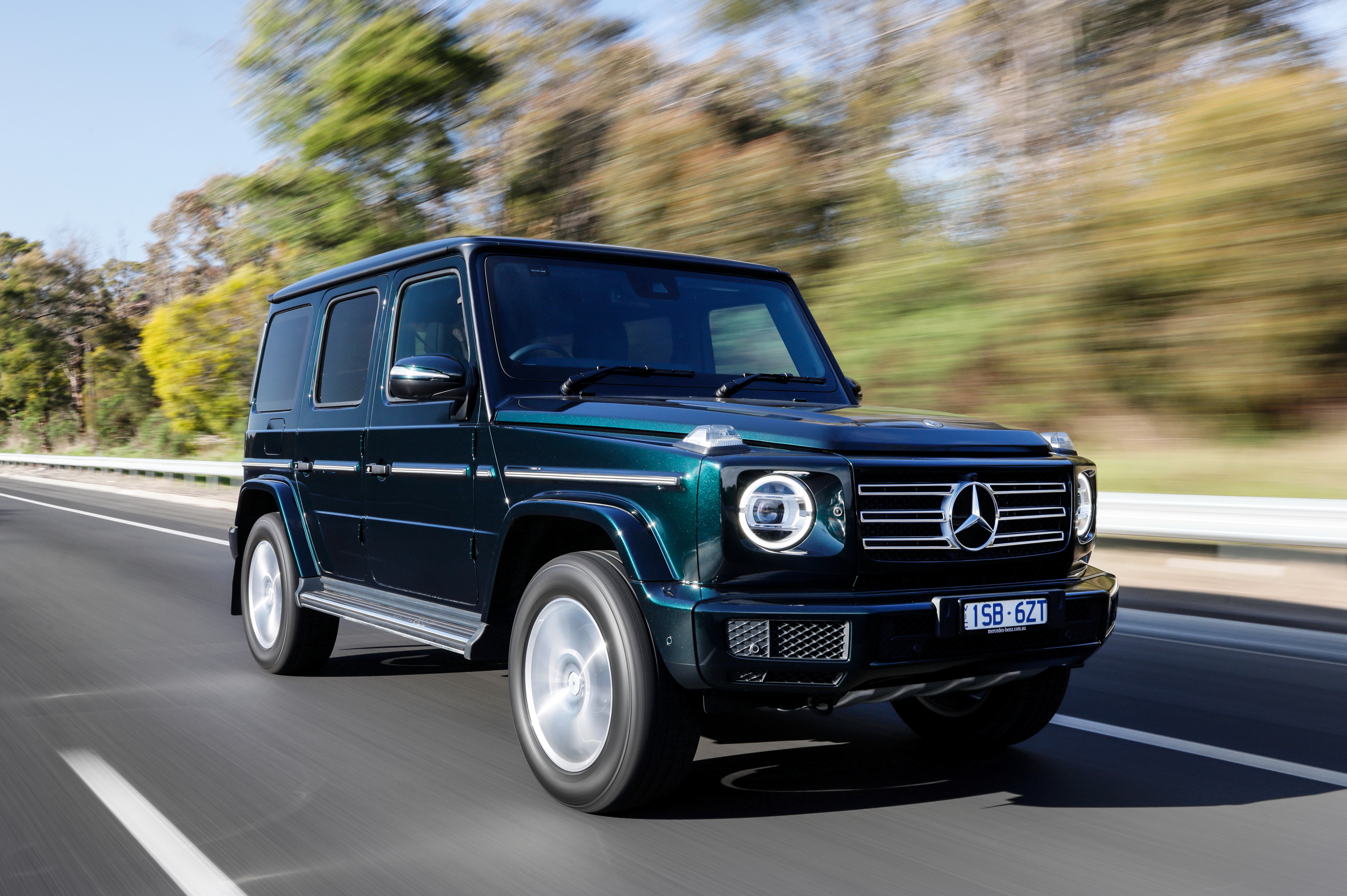 Mercedes Benz g400