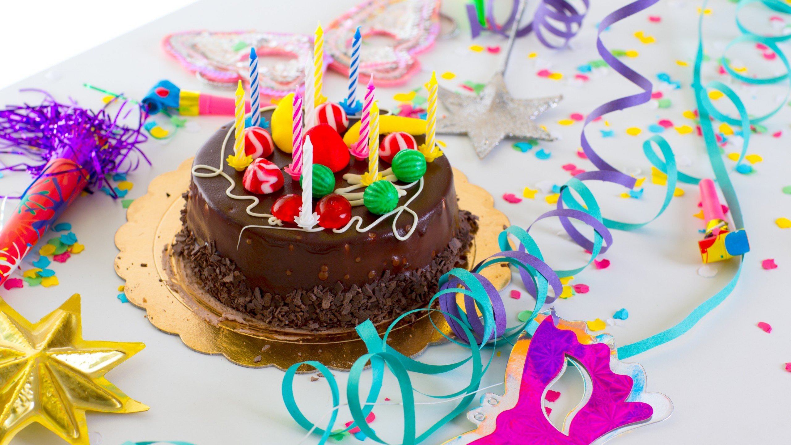 birthday, cake, holiday, candle, chocolate cake, confetti, party HD wallpaper