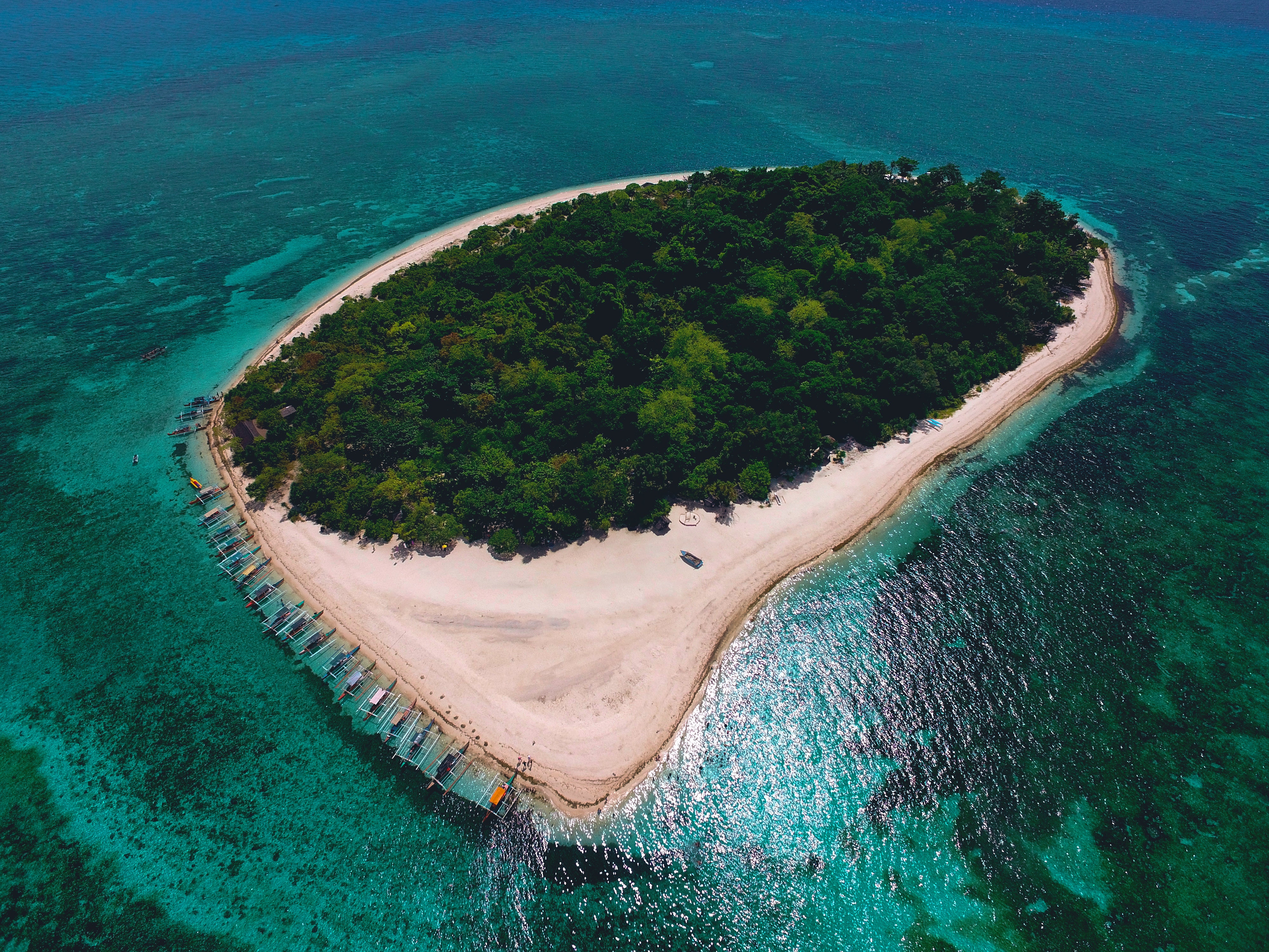 Handy-Wallpaper Blick Von Oben, Insel, Philippinen, Ozean, Die Insel, Tropen, Natur, Sea kostenlos herunterladen.