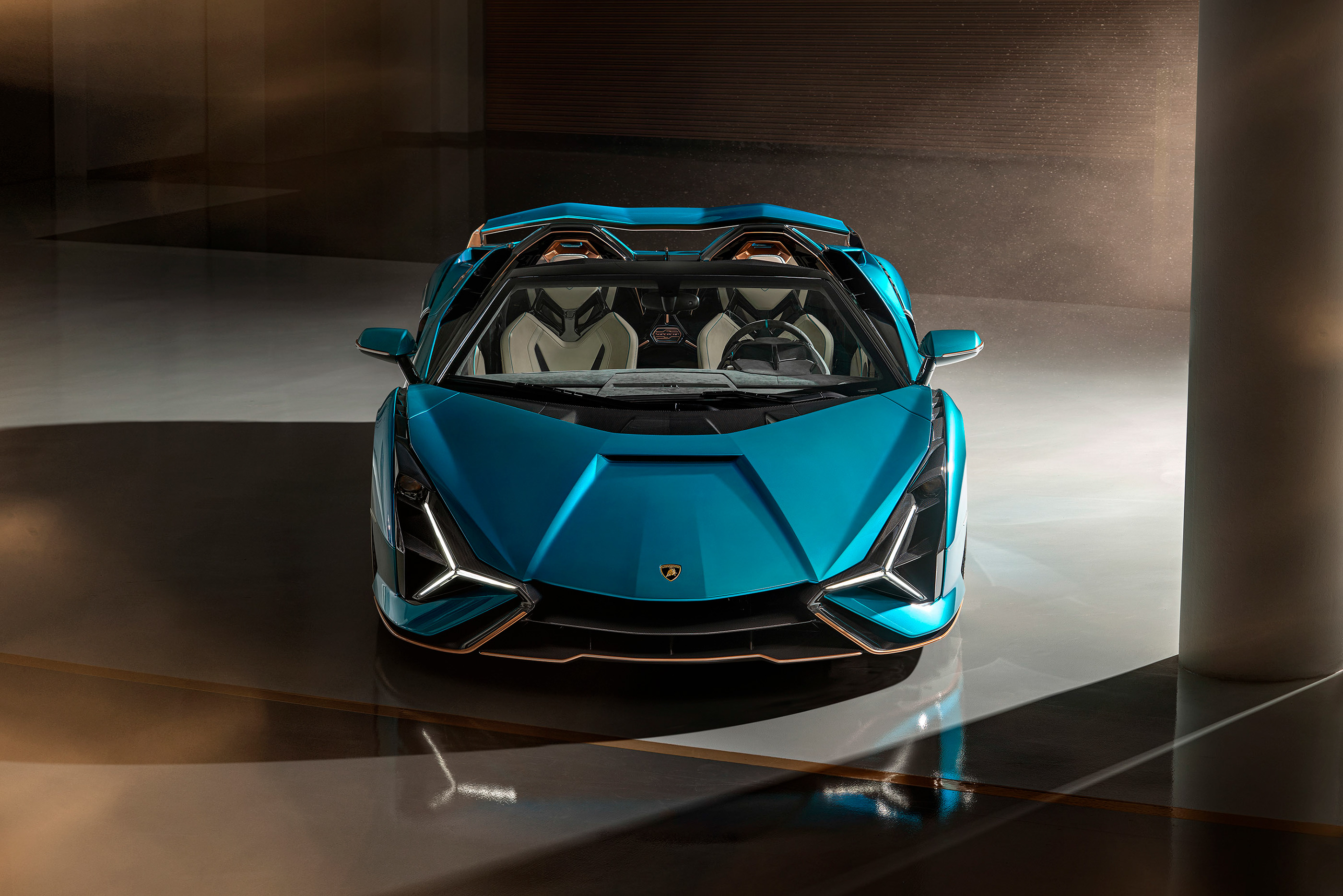 Новая Lamborghini Sian