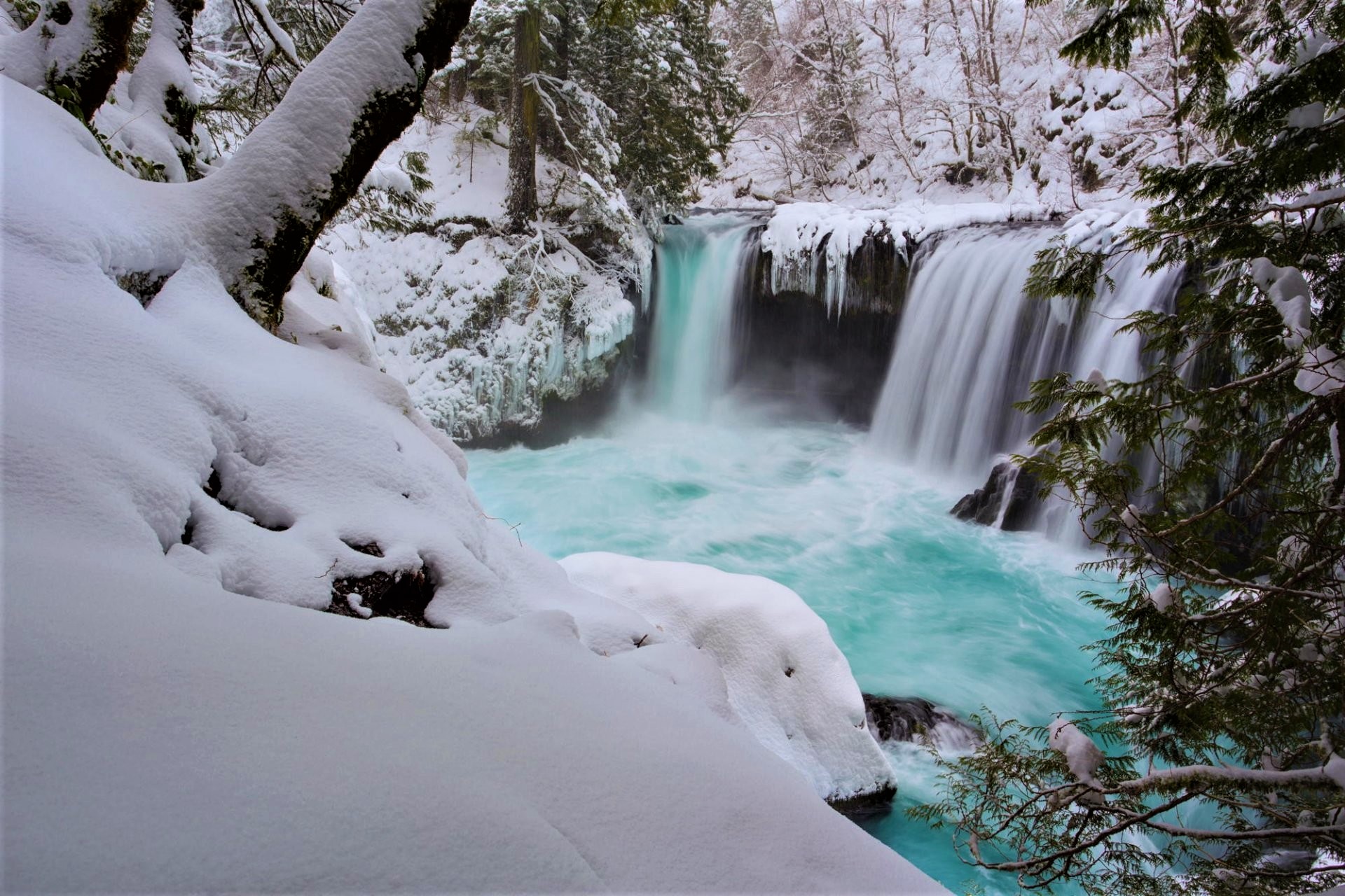 Красноярск Frozen Waterfall