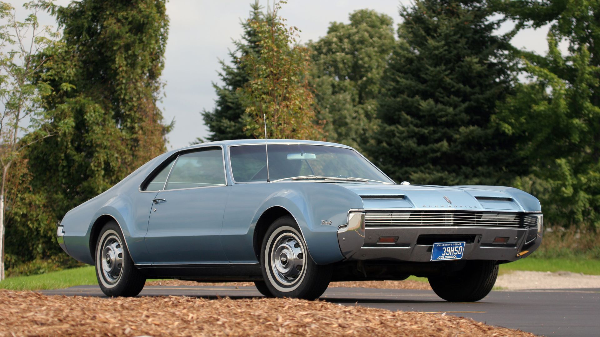 Oldsmobile Toronado 66