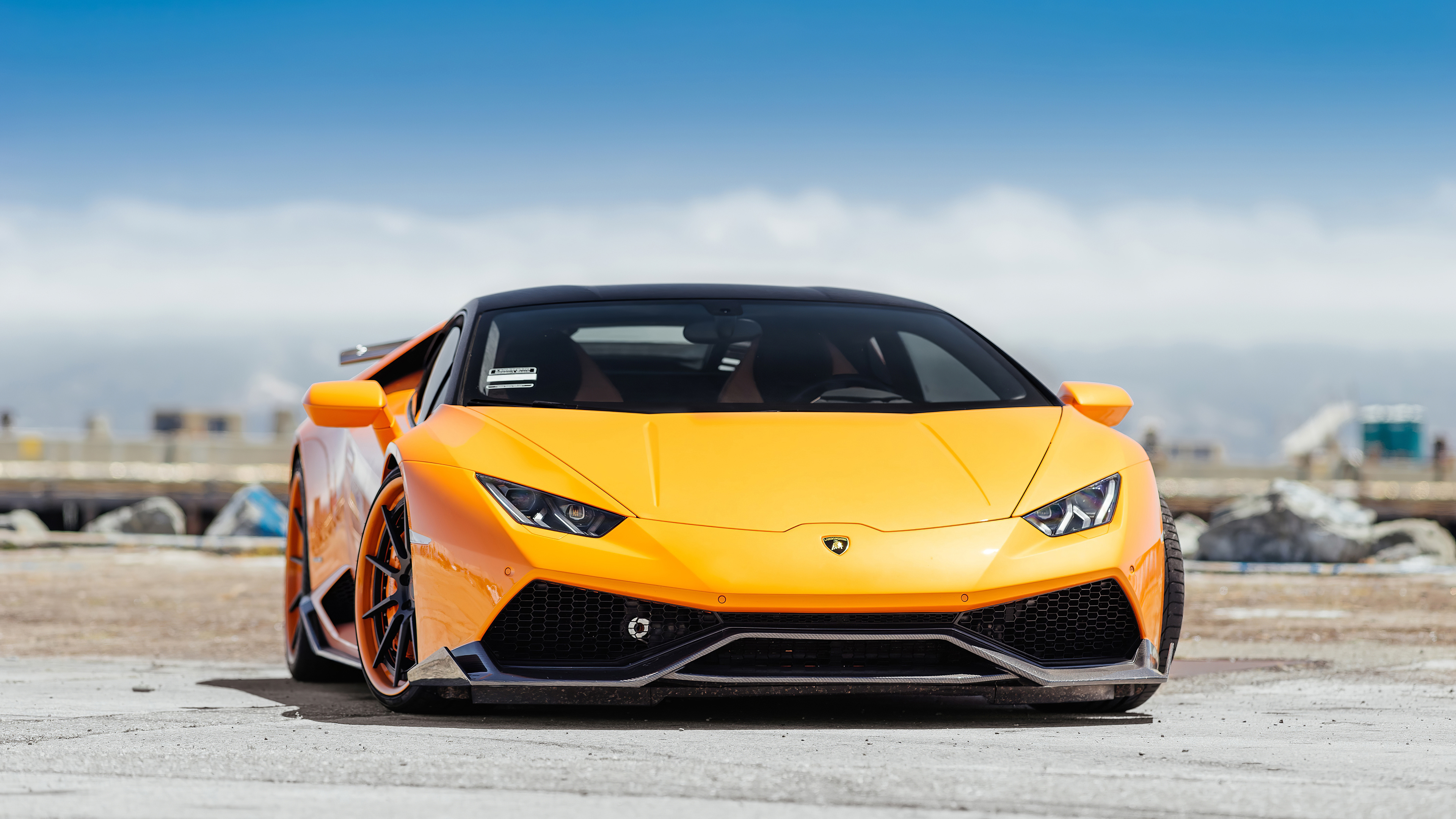 Lamborghini Huracan 2020 оранжевый