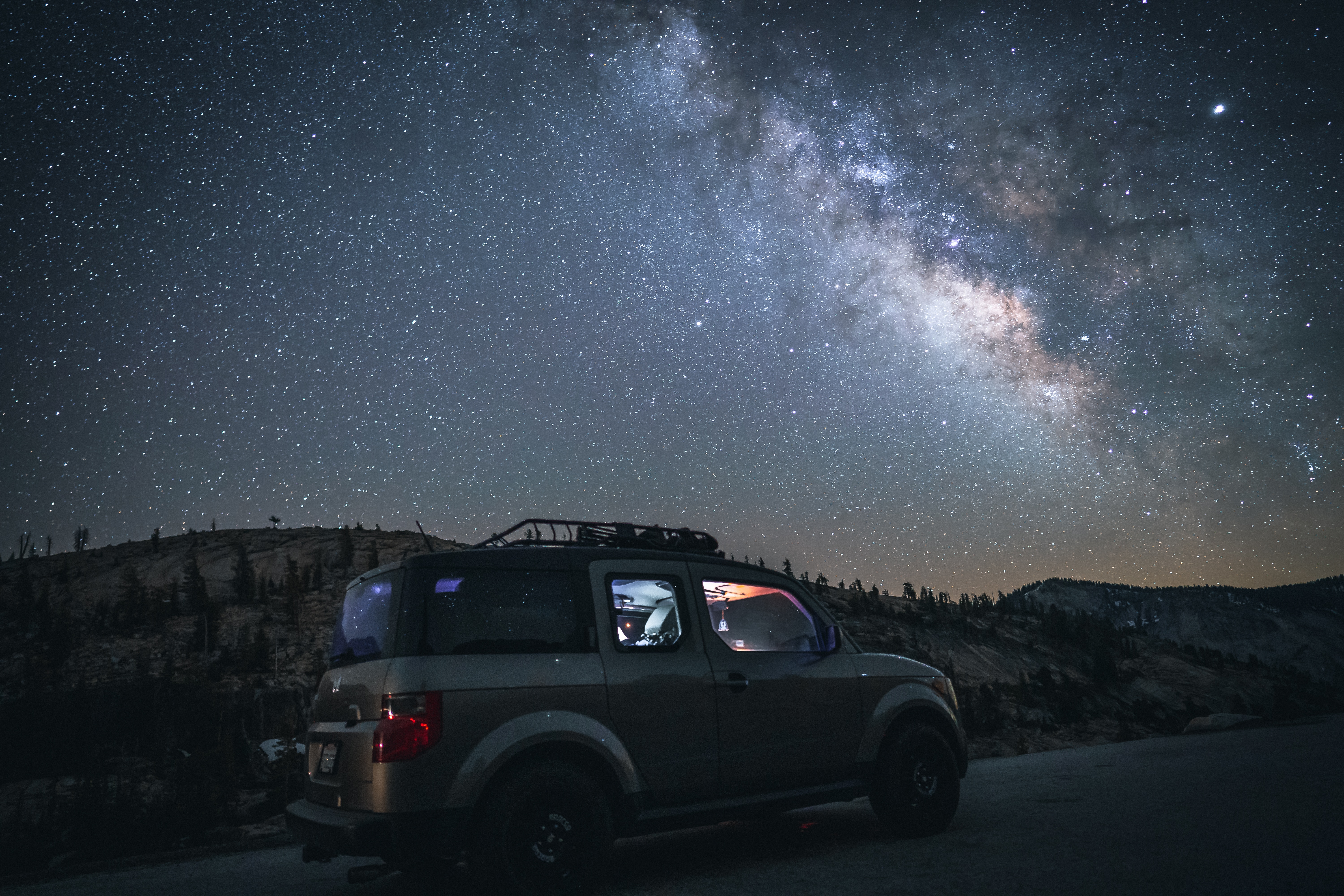 Download mobile wallpaper Mountains, Machine, Car, Starry Sky, Night, Cars, Suv for free.
