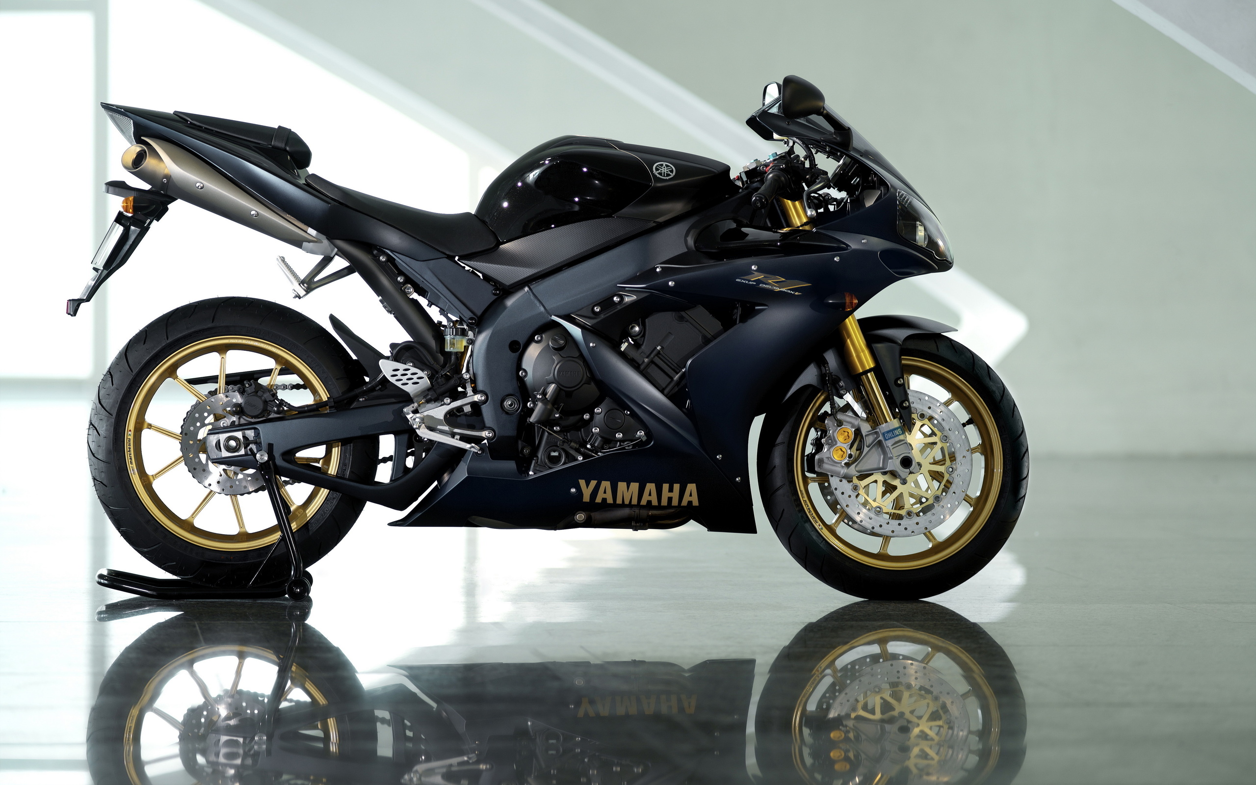 Yamaha Yzf R1 Cell Phone Wallpapers