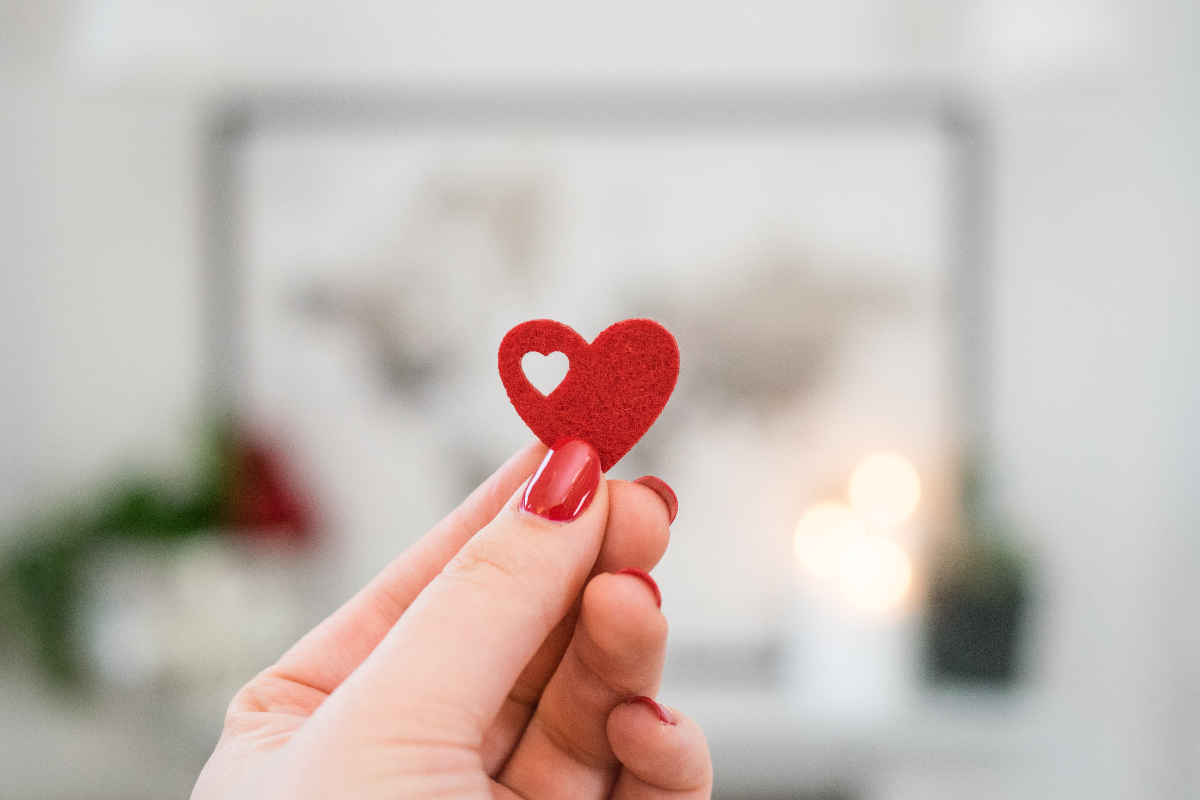 Laden Sie das Liebe, Hand, Finger, Herz, Herzen-Bild kostenlos auf Ihren PC-Desktop herunter