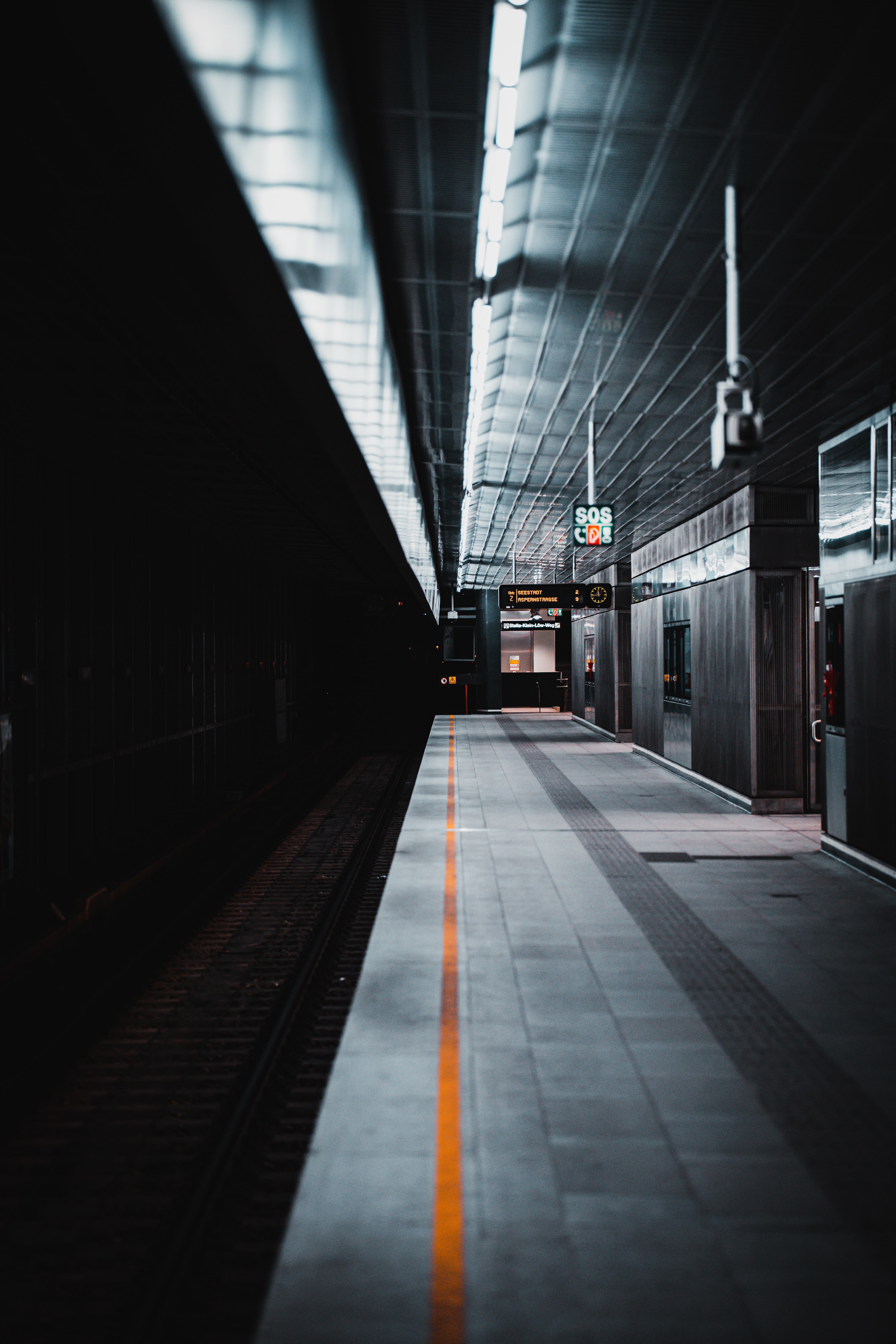 Subway Photos, Download The BEST Free Subway Stock Photos & HD Images