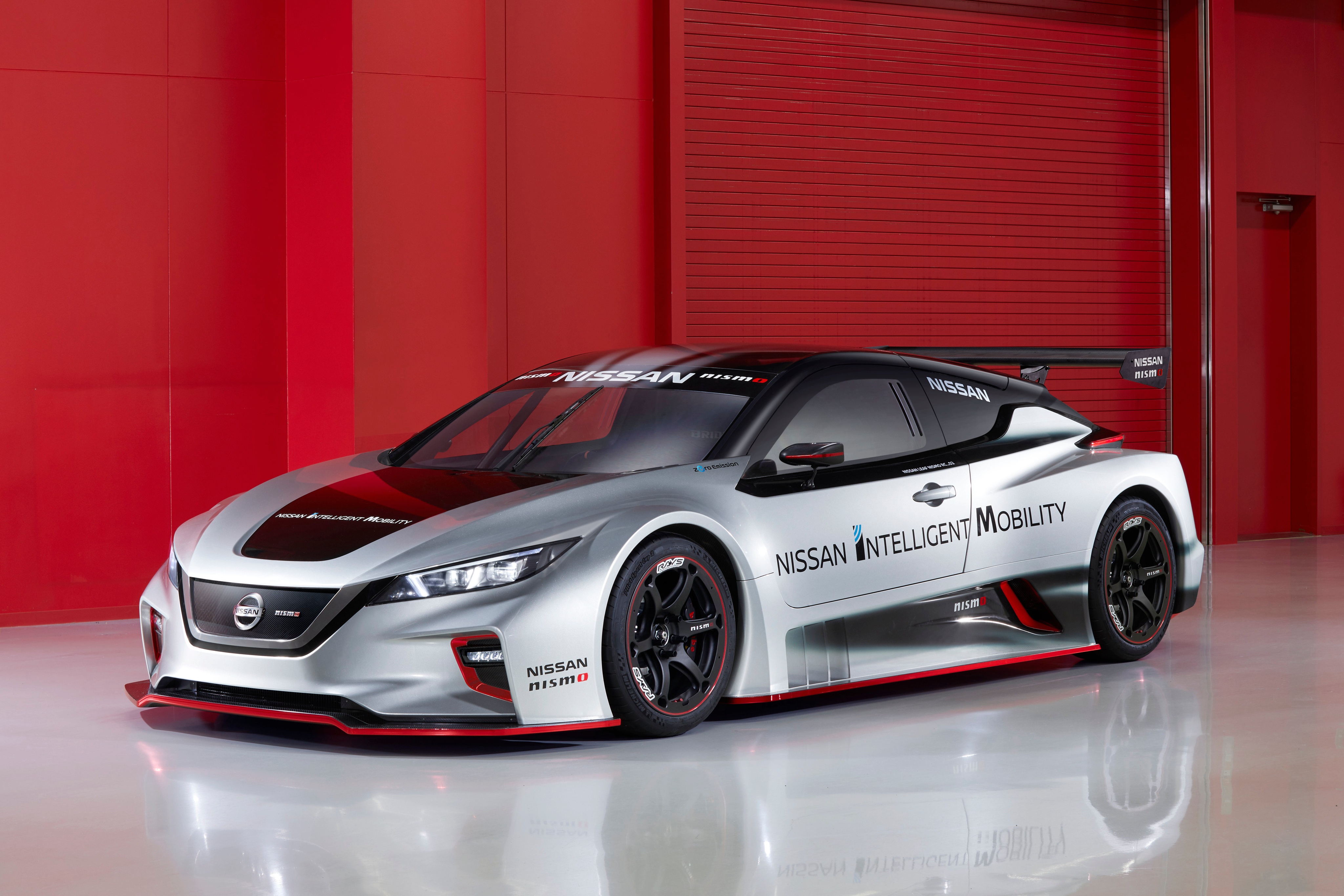 nissan leaf nismo rc