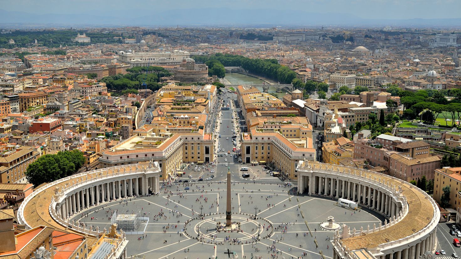 Рим площадь святого. Площадь Святого Петра Ватикан. Площадь Петра в Риме. Площадь св Петра в Риме.