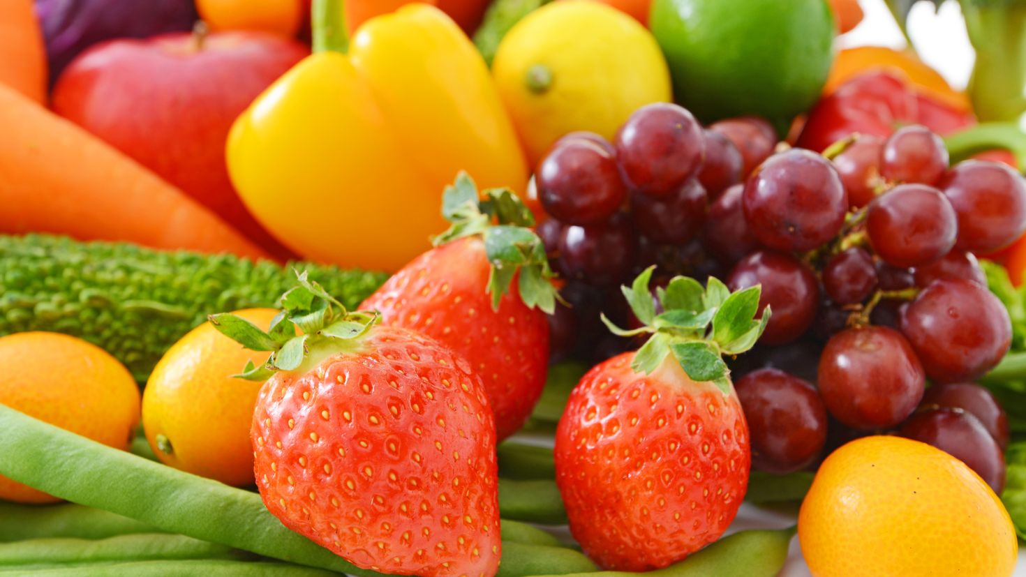 Общий фруктовый. Овощи и фрукты. Овощи, фрукты, ягоды. Фрукты овощи яркие. Красивые овощи.