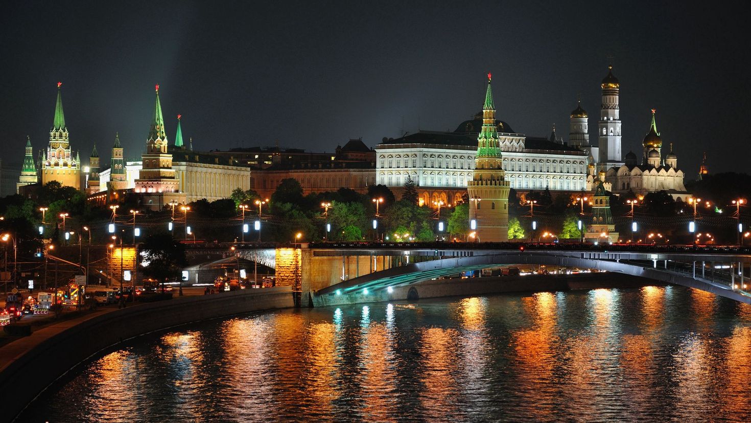 Москве колен. Храм Василия Блаженного Москва. Москва река Москва Сити ночью. Кремль Москва. Москва Кремль 4k.