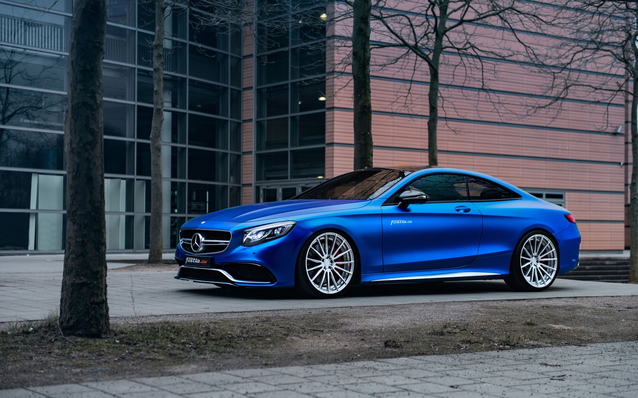 mercedes amg s 63 coupe