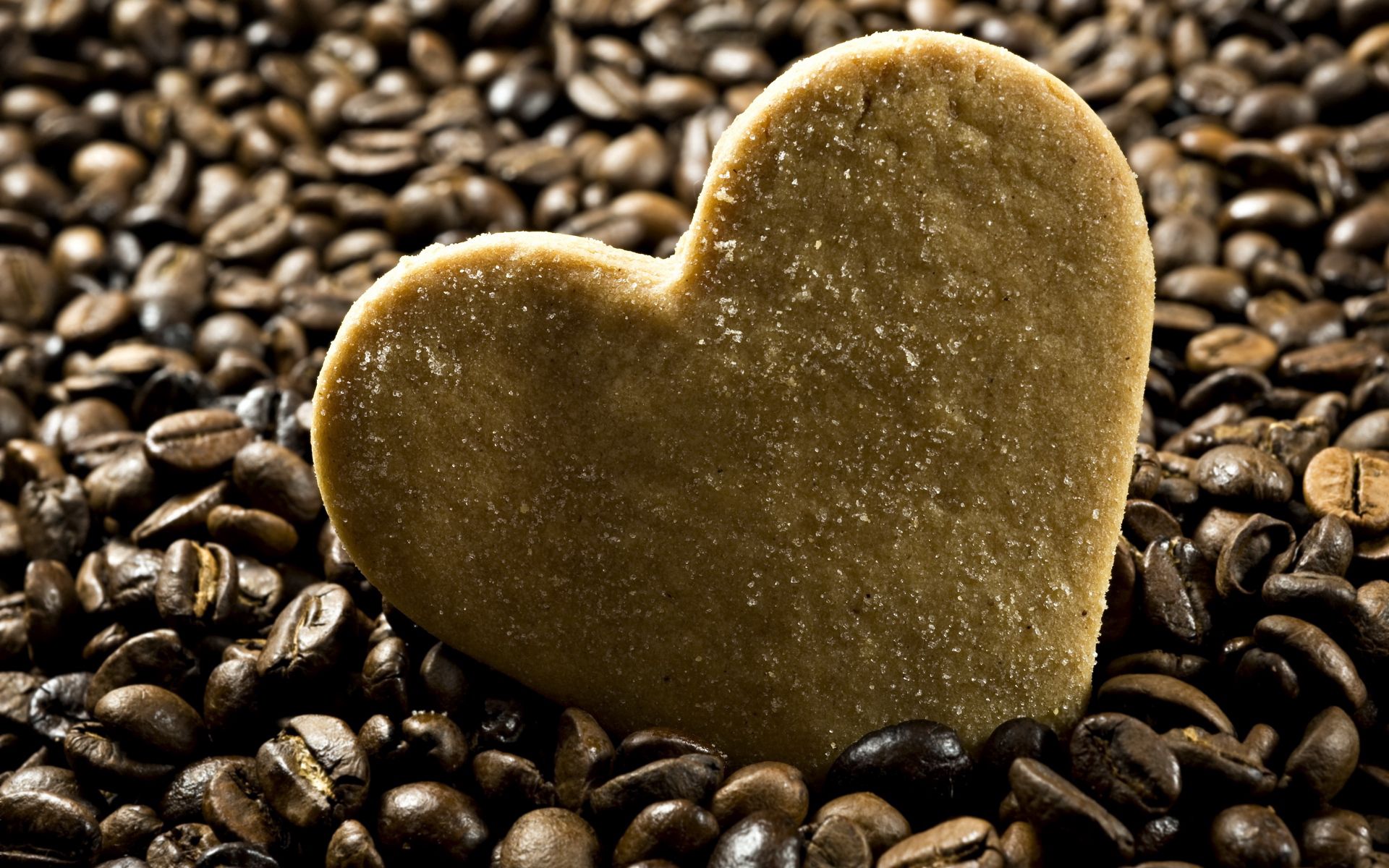 Скачать обои бесплатно Печенье, Макро, Сердце, Любовь, Кофе картинка на рабочий стол ПК