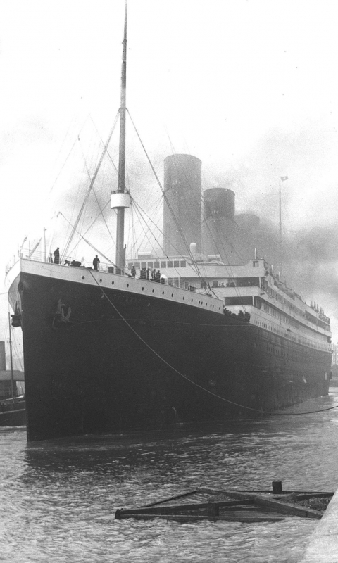 14 Titanic Wallpapers  Wallpaperboat