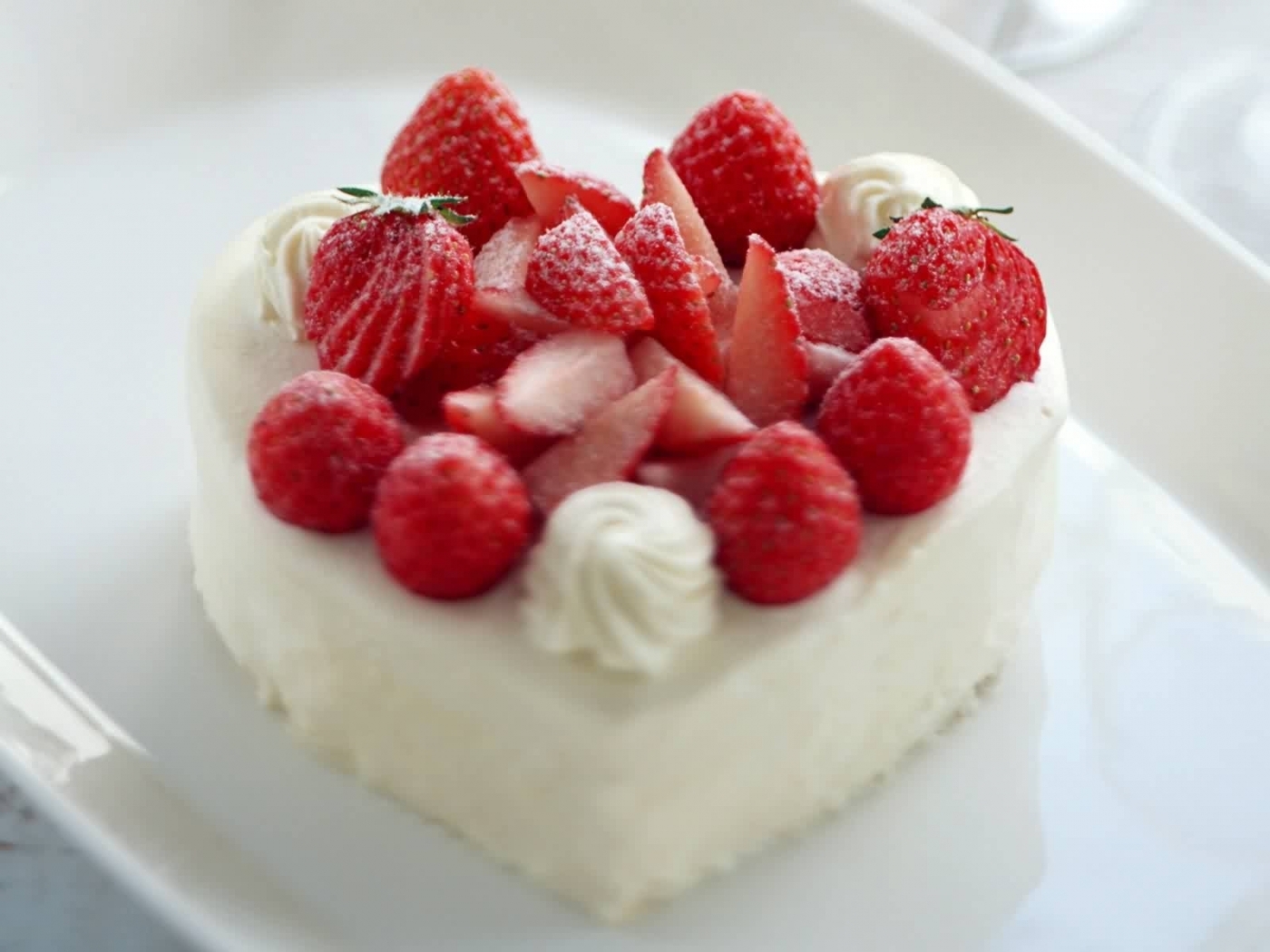 dessert, fruits, food, strawberry Smartphone Background