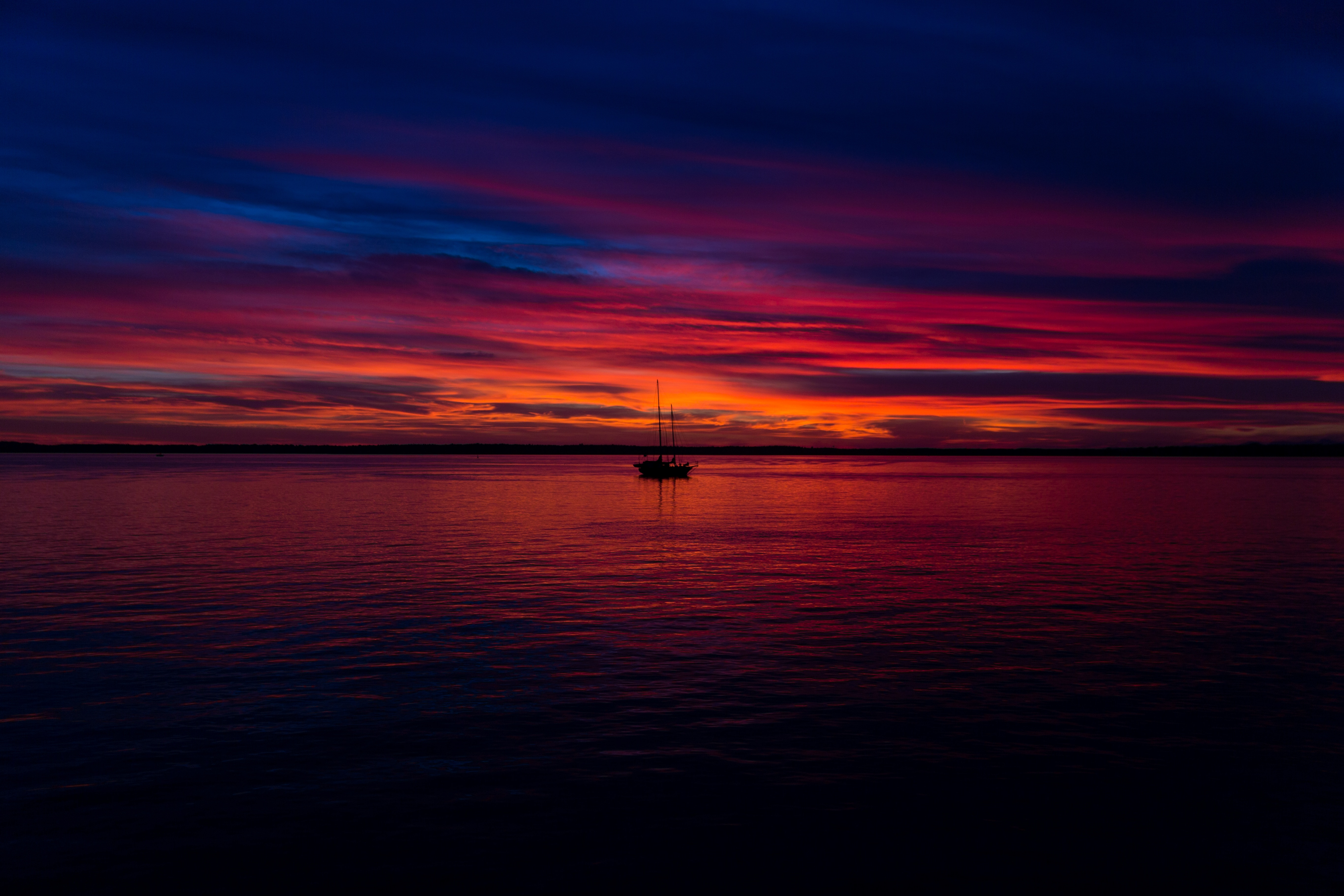 Free download wallpaper Sunset, Sea, Horizon, Nature, Ocean, Boat on your PC desktop