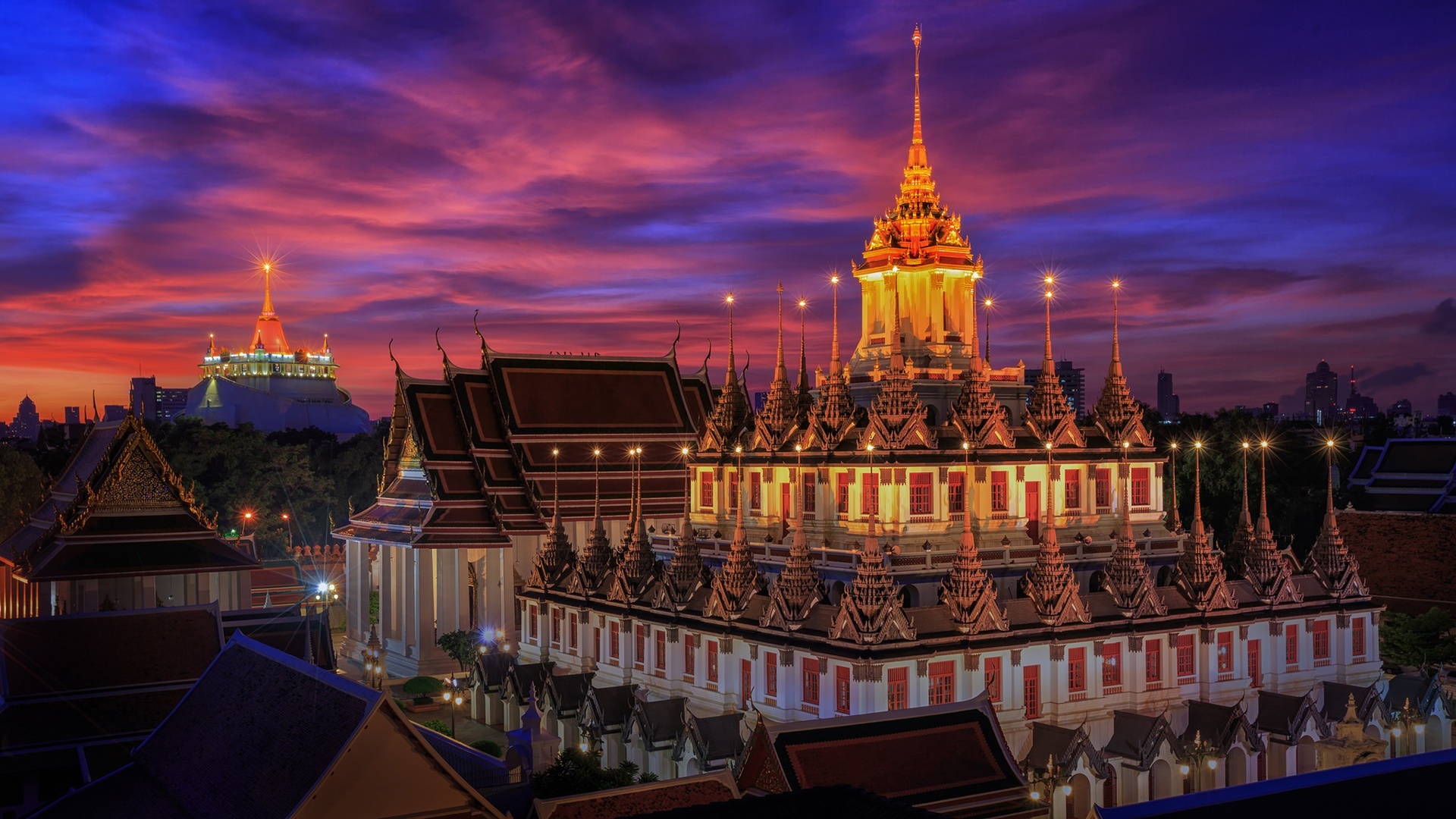 The Temple of morning Dawn Bangkok